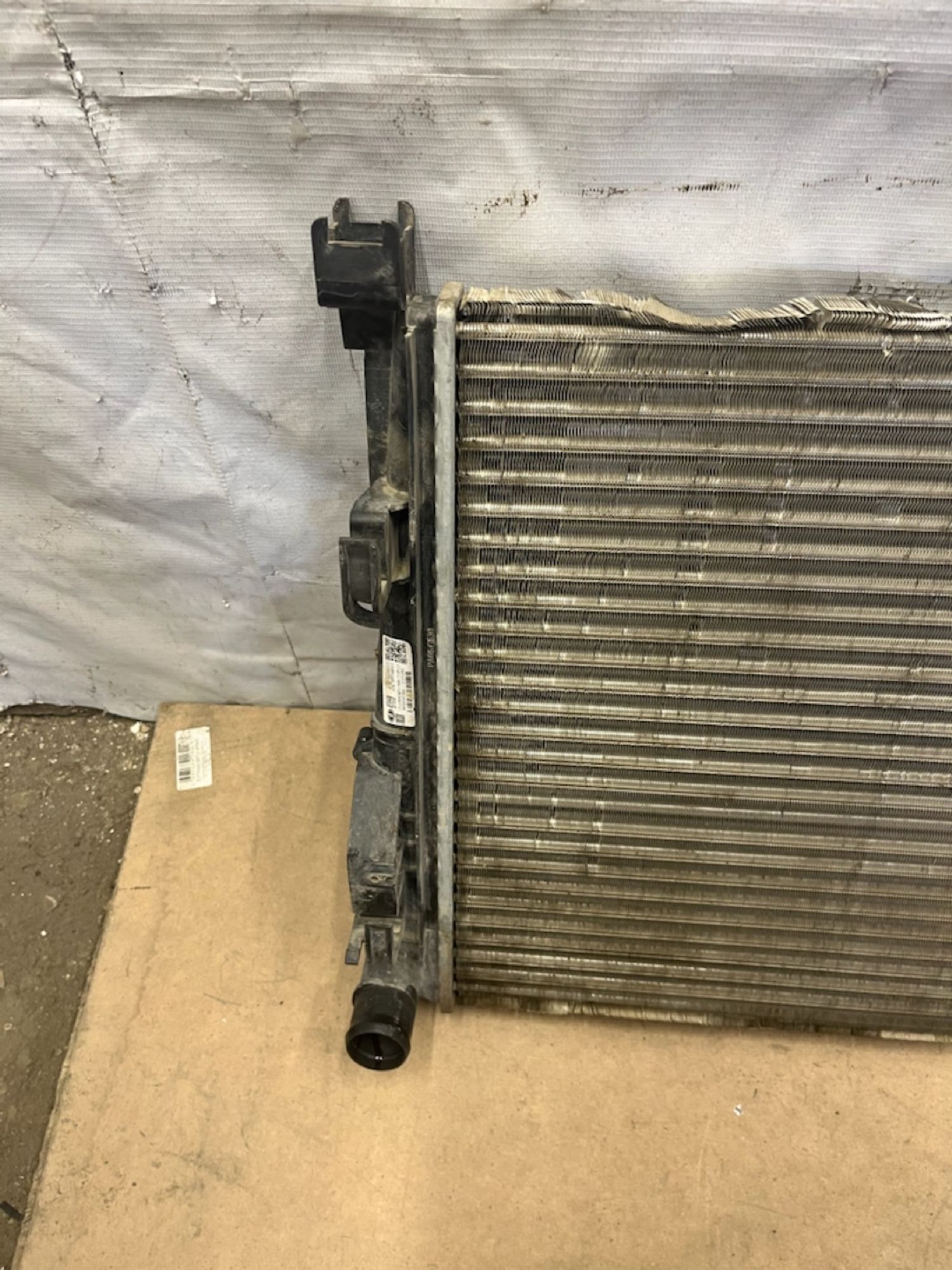https://gcs.partsauto.market/rn-stockpro.appspot.com/thmbs/userImages/74b999aff9da8d5a09f9ff26dc196135/part/4abf7923-f8ac-4bb3-88d4-4012e37dad2e_1750422320701.jpg