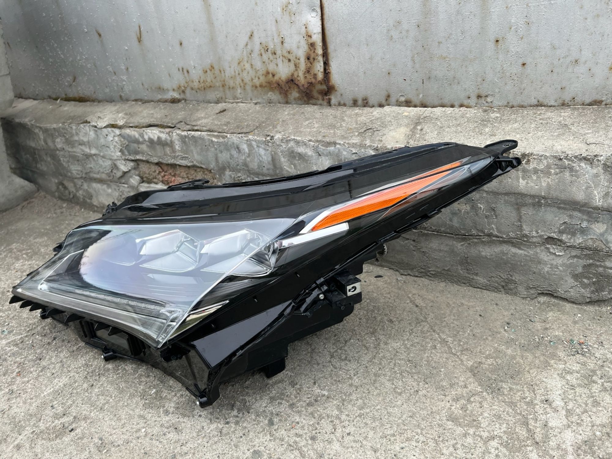 https://gcs.partsauto.market/rn-stockpro.appspot.com/thmbs/userImages/74b999aff9da8d5a09f9ff26dc196135/part/4b28009e-5764-4fc4-b609-c43dec0455ac_1746725541731.jpg