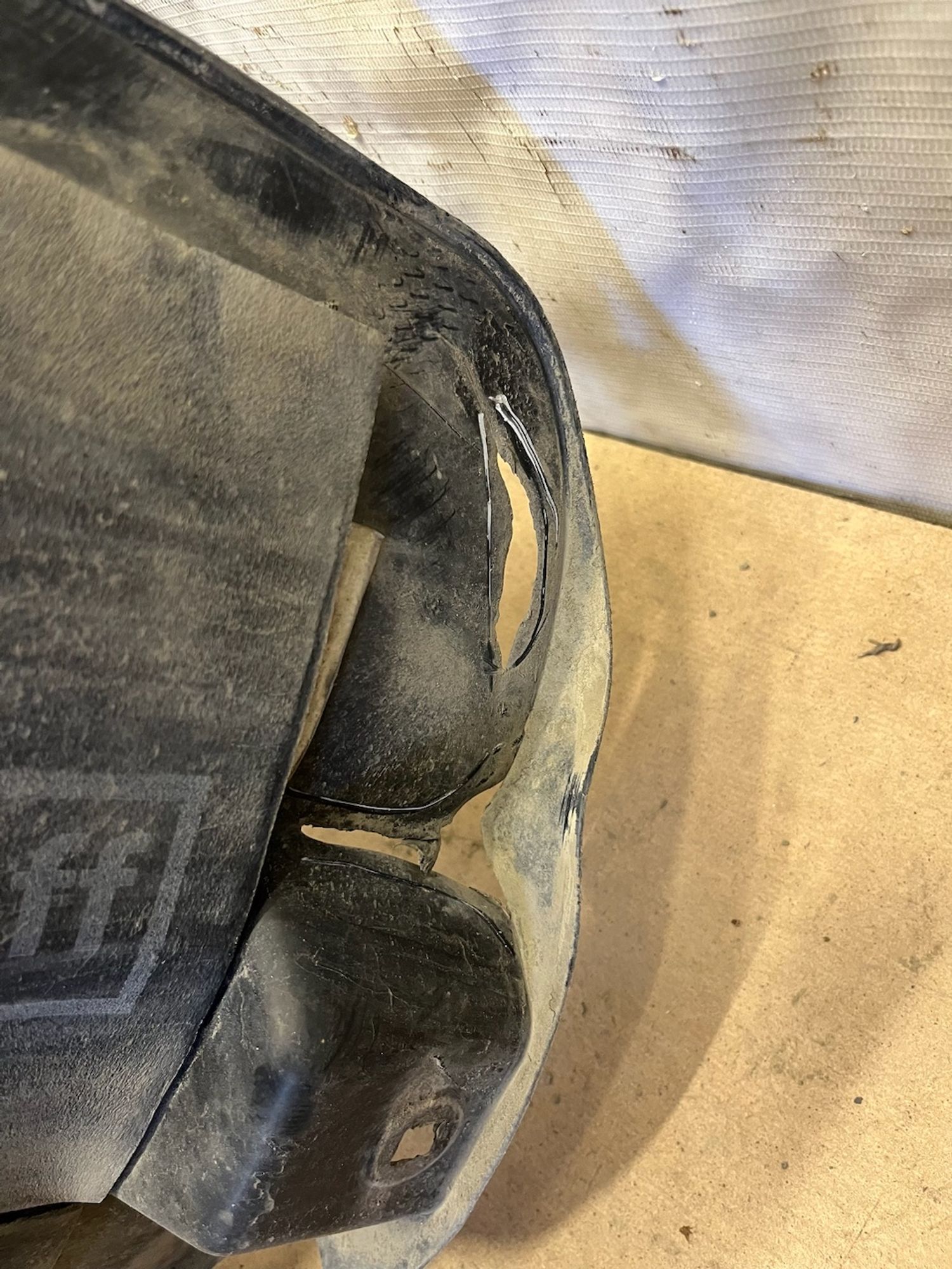https://gcs.partsauto.market/rn-stockpro.appspot.com/thmbs/userImages/74b999aff9da8d5a09f9ff26dc196135/part/4b492f96-d661-46c5-9f4f-5a2c4a69581a_1747991054773.jpg