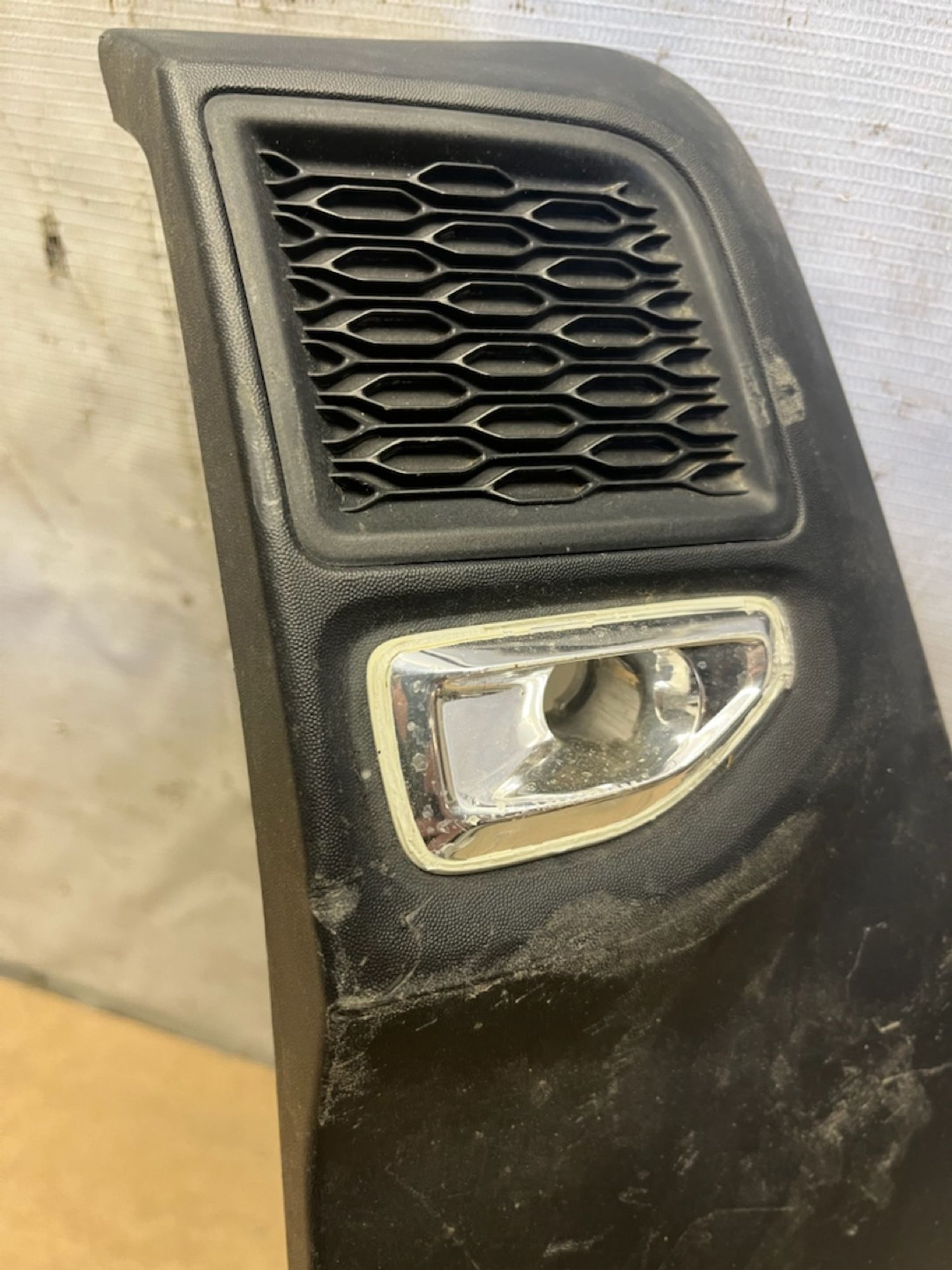 https://gcs.partsauto.market/rn-stockpro.appspot.com/thmbs/userImages/74b999aff9da8d5a09f9ff26dc196135/part/4bcdbf0c-dc73-45bb-a634-a3f0270cdb70_1748425047088.jpg