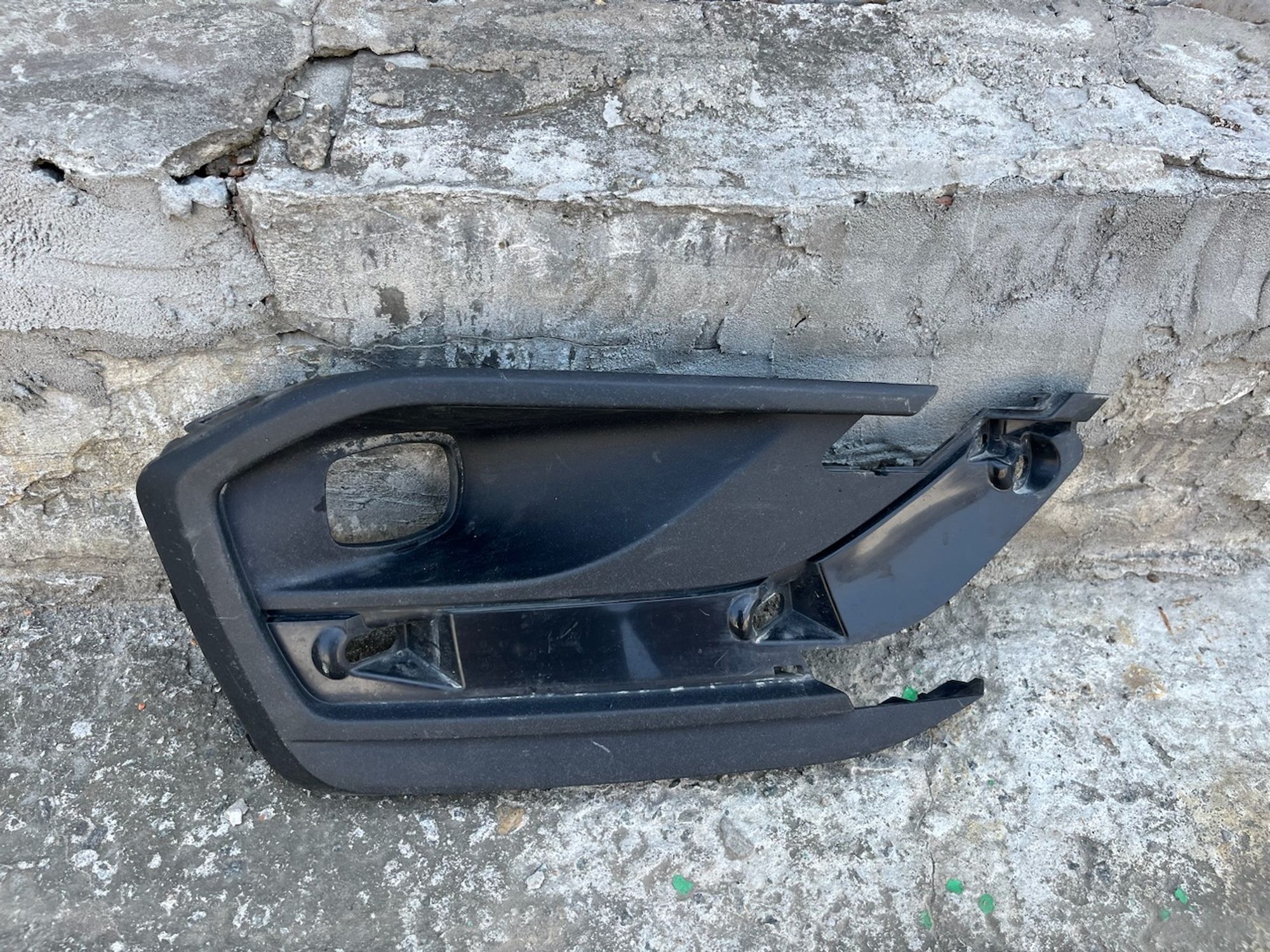 https://gcs.partsauto.market/rn-stockpro.appspot.com/thmbs/userImages/74b999aff9da8d5a09f9ff26dc196135/part/4dd28aa3-03d9-4fc6-bd17-ff341a048abb_1749205419249.jpg