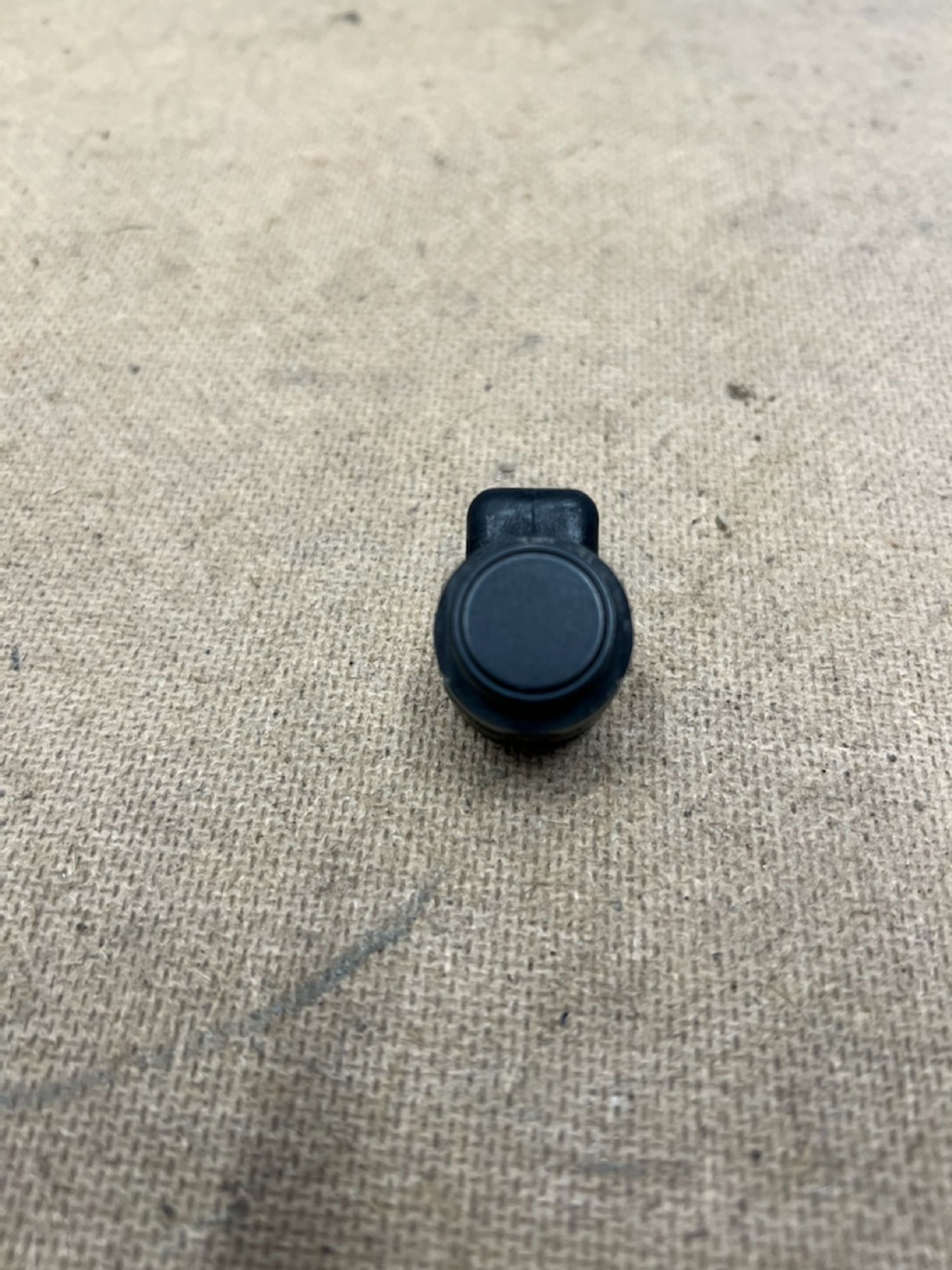https://gcs.partsauto.market/rn-stockpro.appspot.com/thmbs/userImages/74b999aff9da8d5a09f9ff26dc196135/part/504975cc-bda0-41c0-b554-f688cfae2e7b_1745688969055.jpg