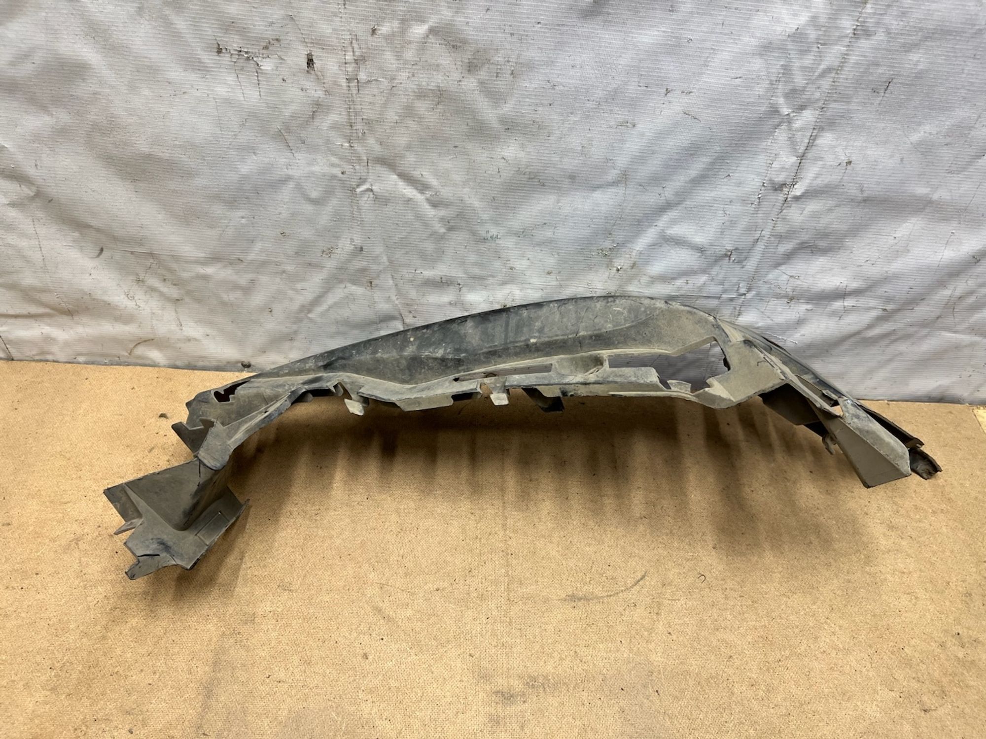https://gcs.partsauto.market/rn-stockpro.appspot.com/thmbs/userImages/74b999aff9da8d5a09f9ff26dc196135/part/50a7cc73-81da-4dfa-a0d7-d87a17d6cc68_1745256844564.jpg