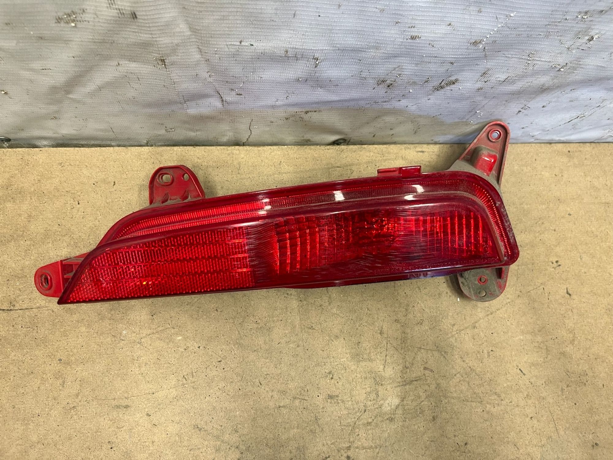 https://gcs.partsauto.market/rn-stockpro.appspot.com/thmbs/userImages/74b999aff9da8d5a09f9ff26dc196135/part/5288b3d6-1d56-4832-a74e-8233023e13e8_1747918246186.jpg