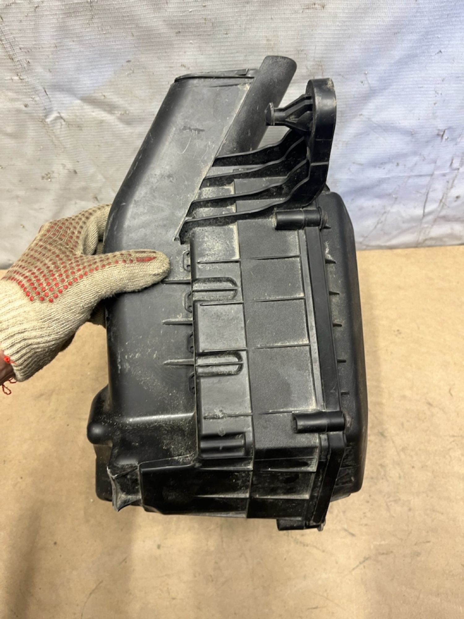 https://gcs.partsauto.market/rn-stockpro.appspot.com/thmbs/userImages/74b999aff9da8d5a09f9ff26dc196135/part/5404e860-6851-4c12-9faf-b39847fd3b9d_1748428795697.jpg