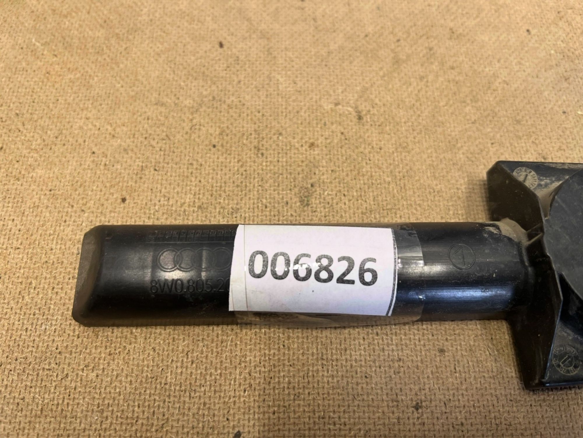 https://gcs.partsauto.market/rn-stockpro.appspot.com/thmbs/userImages/74b999aff9da8d5a09f9ff26dc196135/part/559d2b39-87f5-4596-ade5-266e65cea409_1744897033470.jpg
