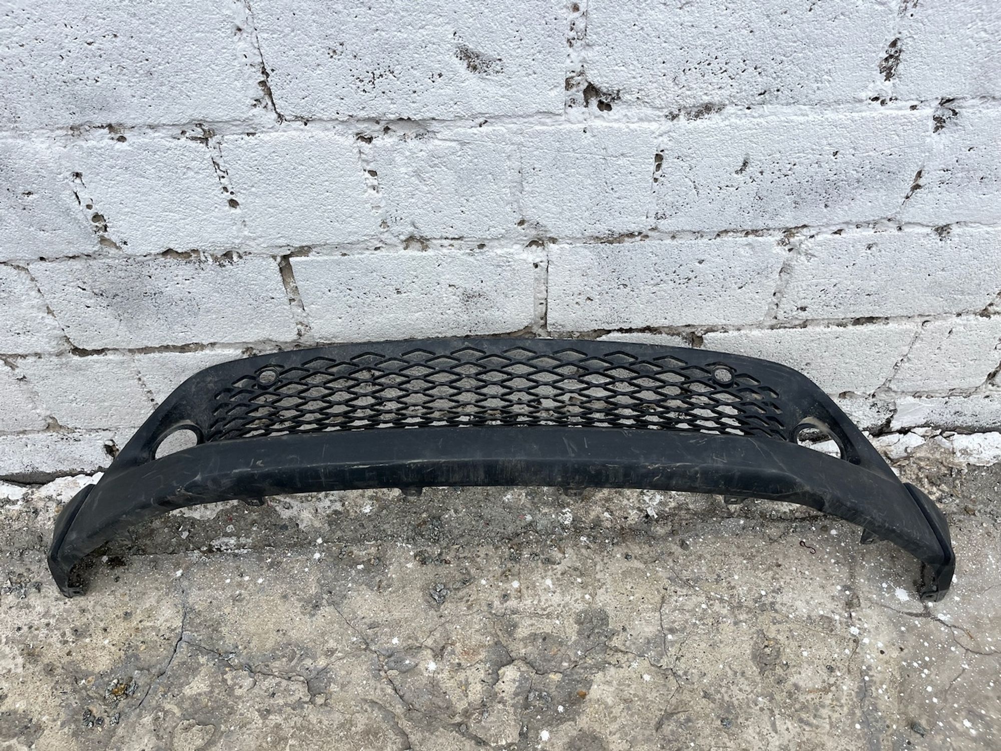 https://gcs.partsauto.market/rn-stockpro.appspot.com/thmbs/userImages/74b999aff9da8d5a09f9ff26dc196135/part/57a0110b-ba5b-450f-80ed-7656908f9aaa_1745311426027.jpg