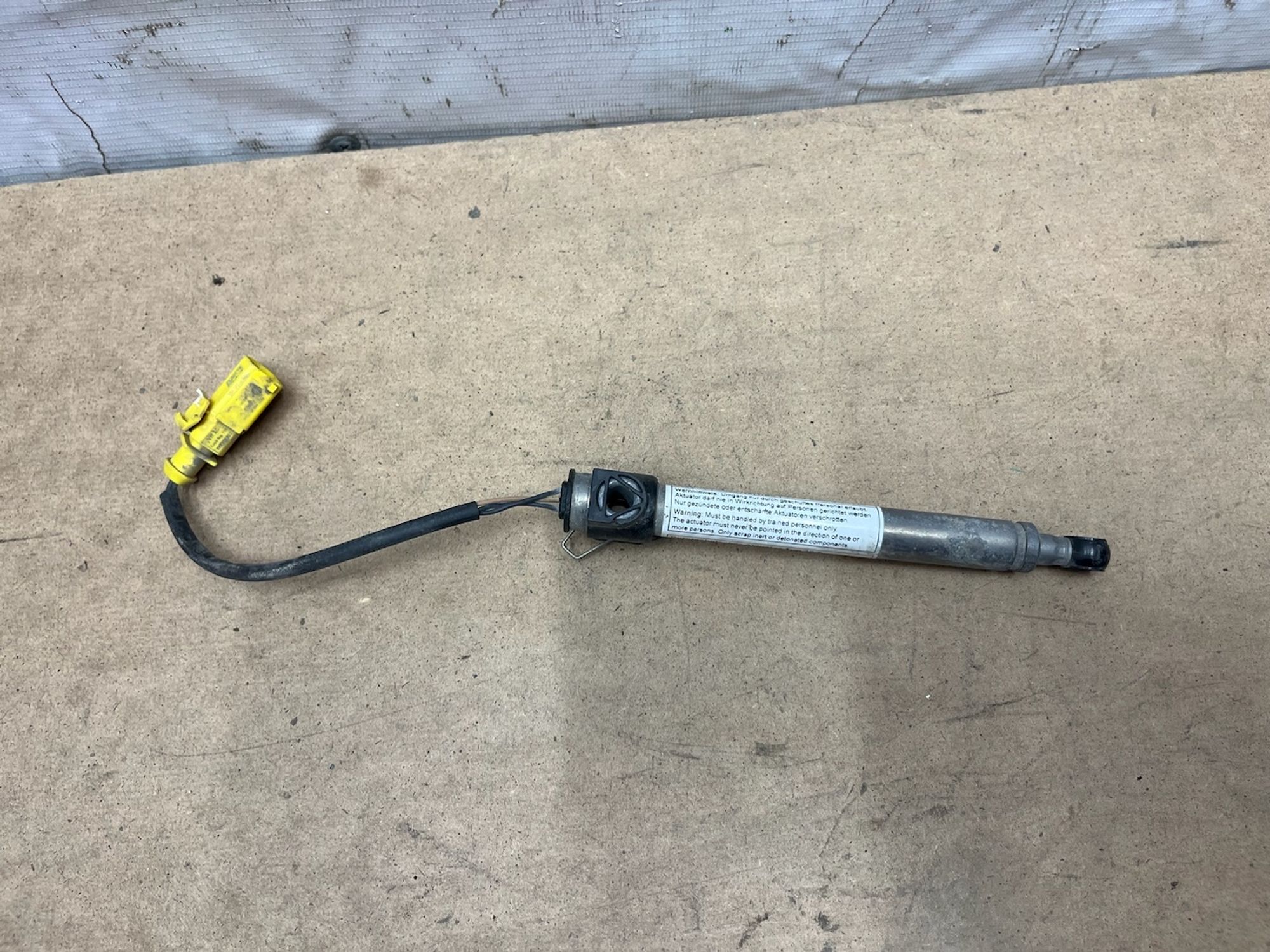 https://gcs.partsauto.market/rn-stockpro.appspot.com/thmbs/userImages/74b999aff9da8d5a09f9ff26dc196135/part/59227a6d-91f1-4a0a-be80-c1779a70d892_1746009286951.jpg