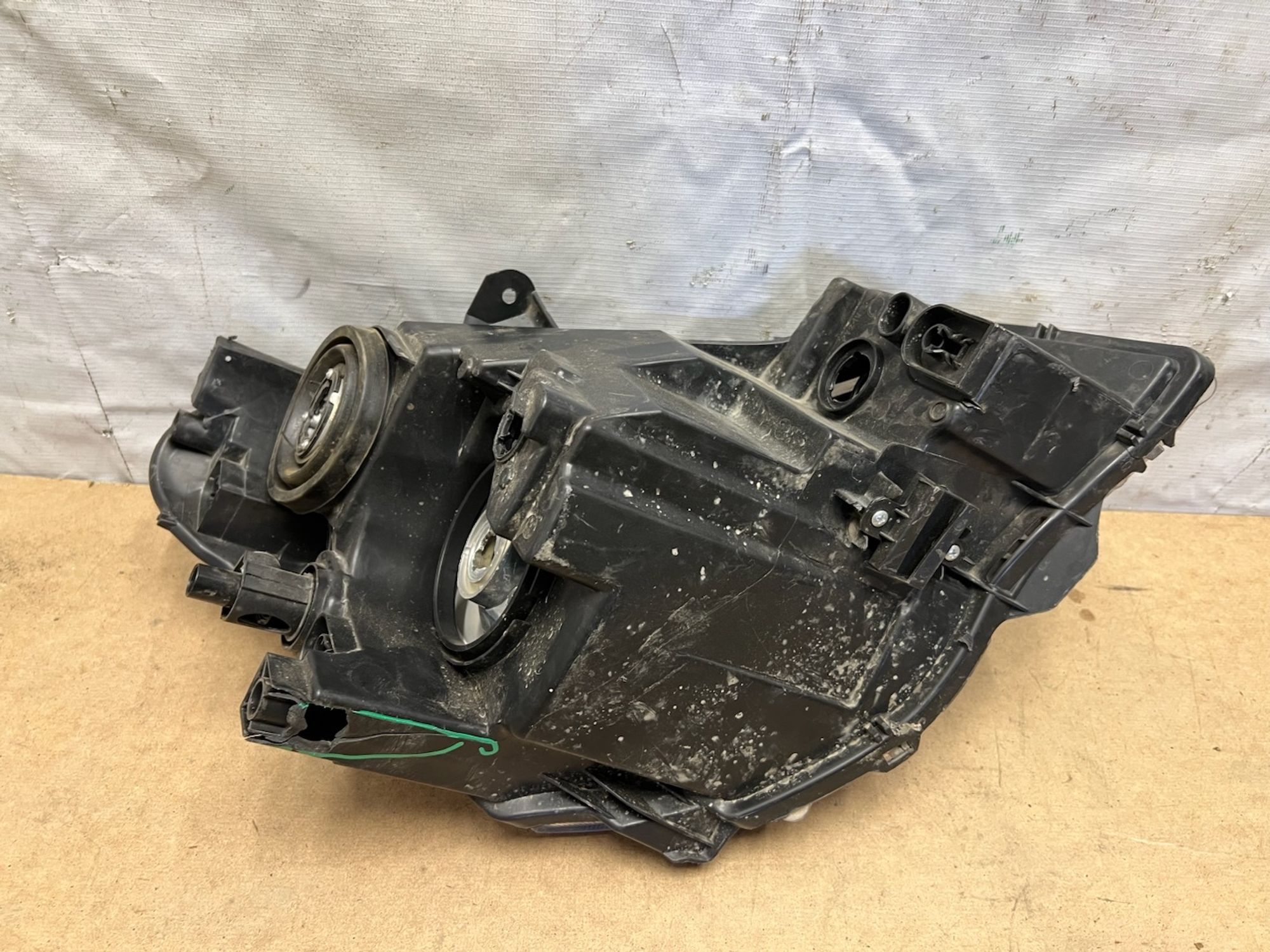https://gcs.partsauto.market/rn-stockpro.appspot.com/thmbs/userImages/74b999aff9da8d5a09f9ff26dc196135/part/59301302-b65f-447e-95f2-74f7a3dd3a2b_1743786681662.jpg