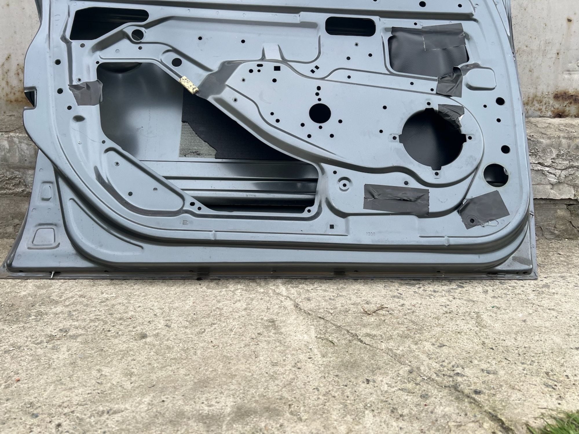 https://gcs.partsauto.market/rn-stockpro.appspot.com/thmbs/userImages/74b999aff9da8d5a09f9ff26dc196135/part/597b5469-41cf-48a7-9dfd-06ad7d1656fd_1747673598999.jpg