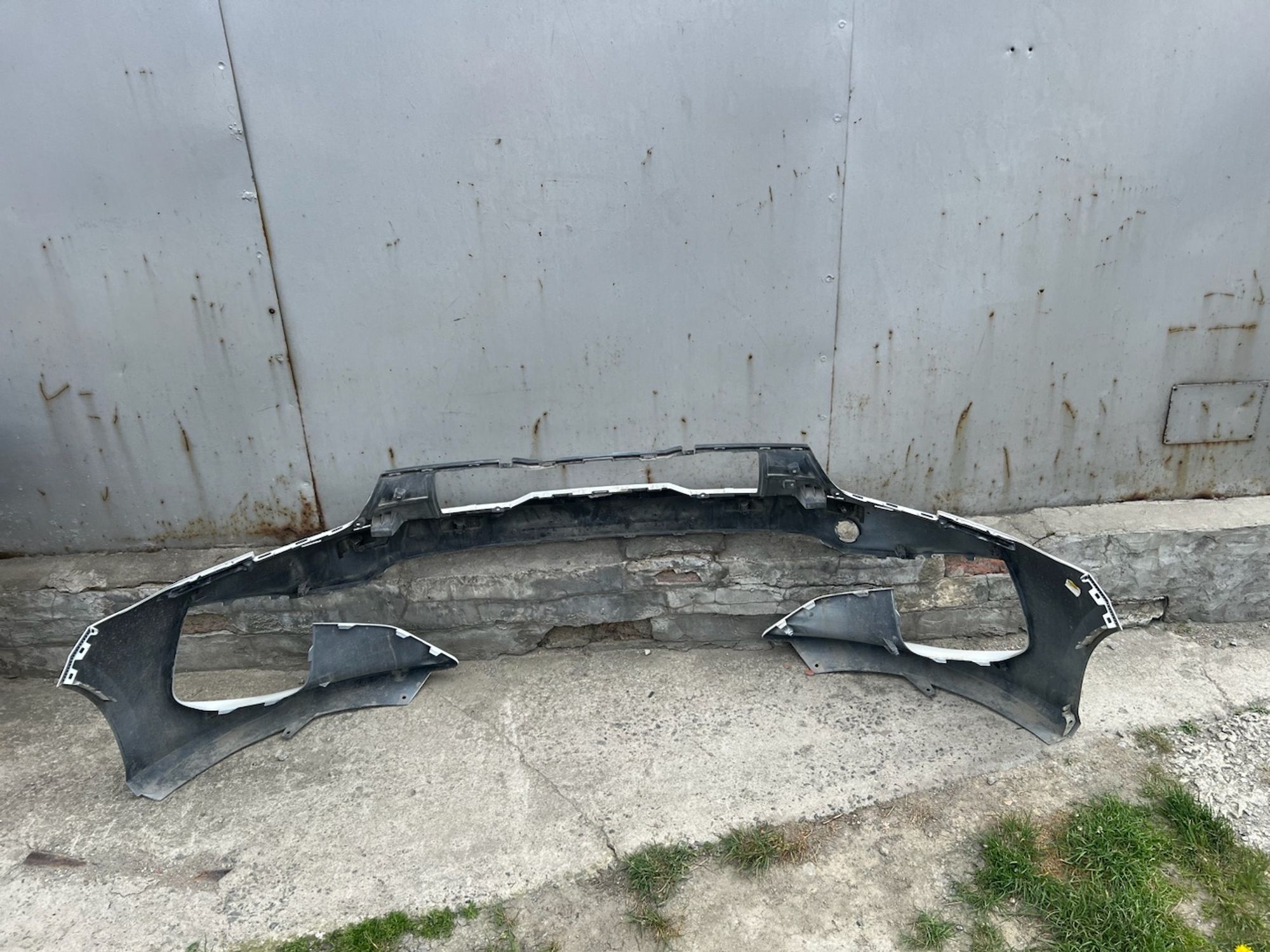 https://gcs.partsauto.market/rn-stockpro.appspot.com/thmbs/userImages/74b999aff9da8d5a09f9ff26dc196135/part/5b80d678-bb08-454f-bf4a-8b4af7d0d393_1748280928757.jpg