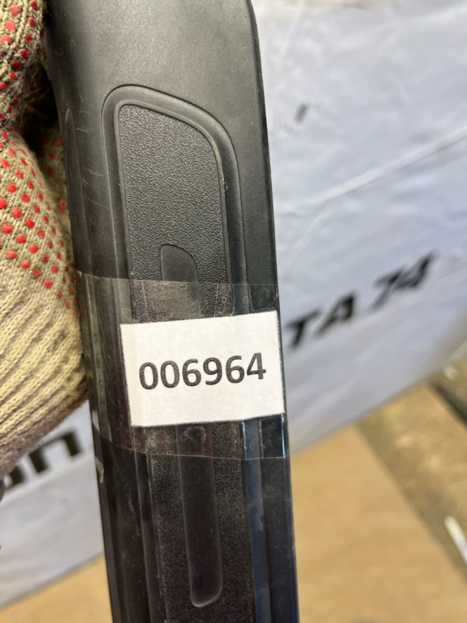https://gcs.partsauto.market/rn-stockpro.appspot.com/thmbs/userImages/74b999aff9da8d5a09f9ff26dc196135/part/5be0bff5-a782-4c88-9aa1-4e92f8d287d1_1746186660629.jpg