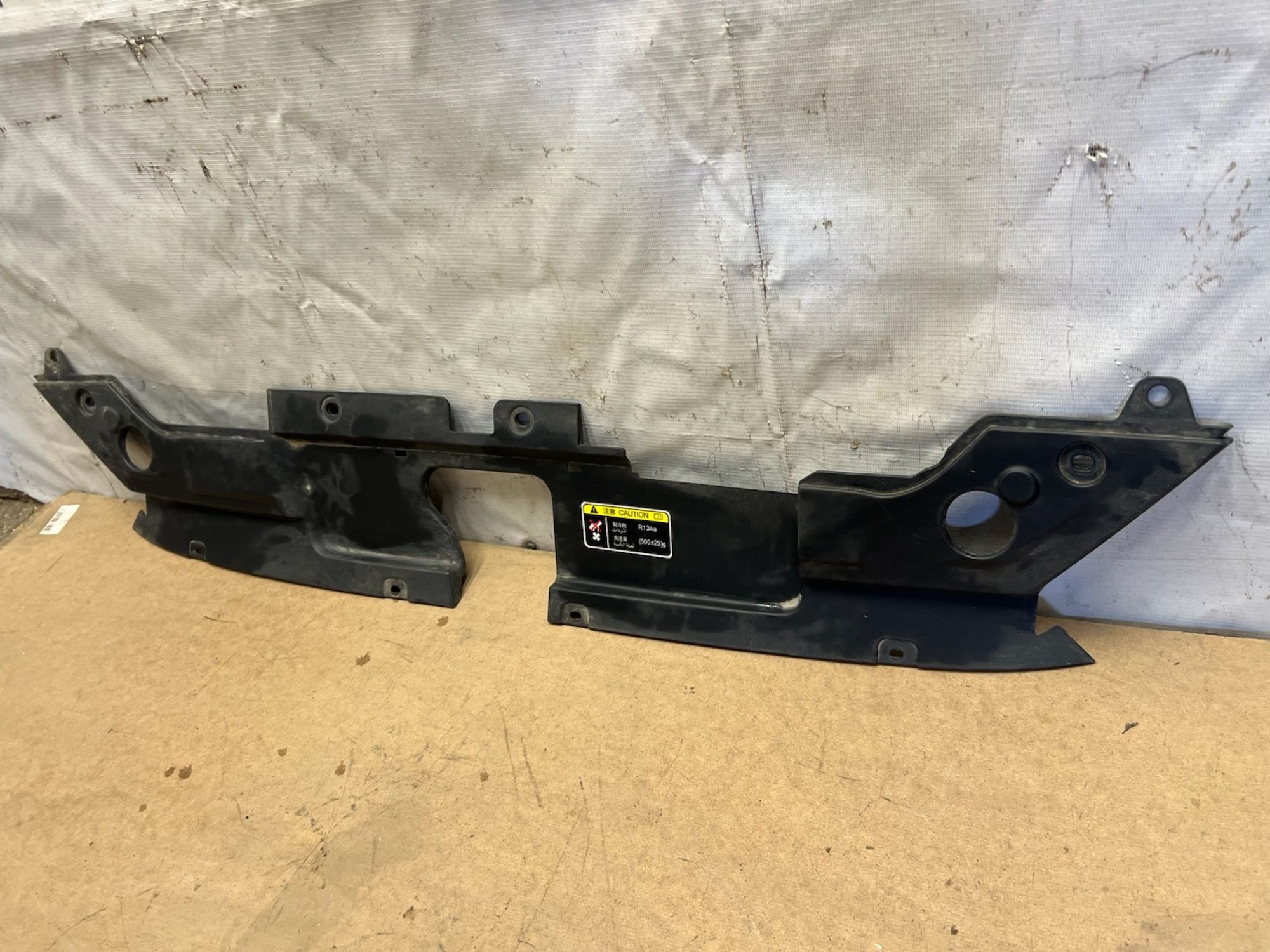 https://gcs.partsauto.market/rn-stockpro.appspot.com/thmbs/userImages/74b999aff9da8d5a09f9ff26dc196135/part/5c5e7cef-9454-4800-b876-9494129e39d7_1747910134157.jpg