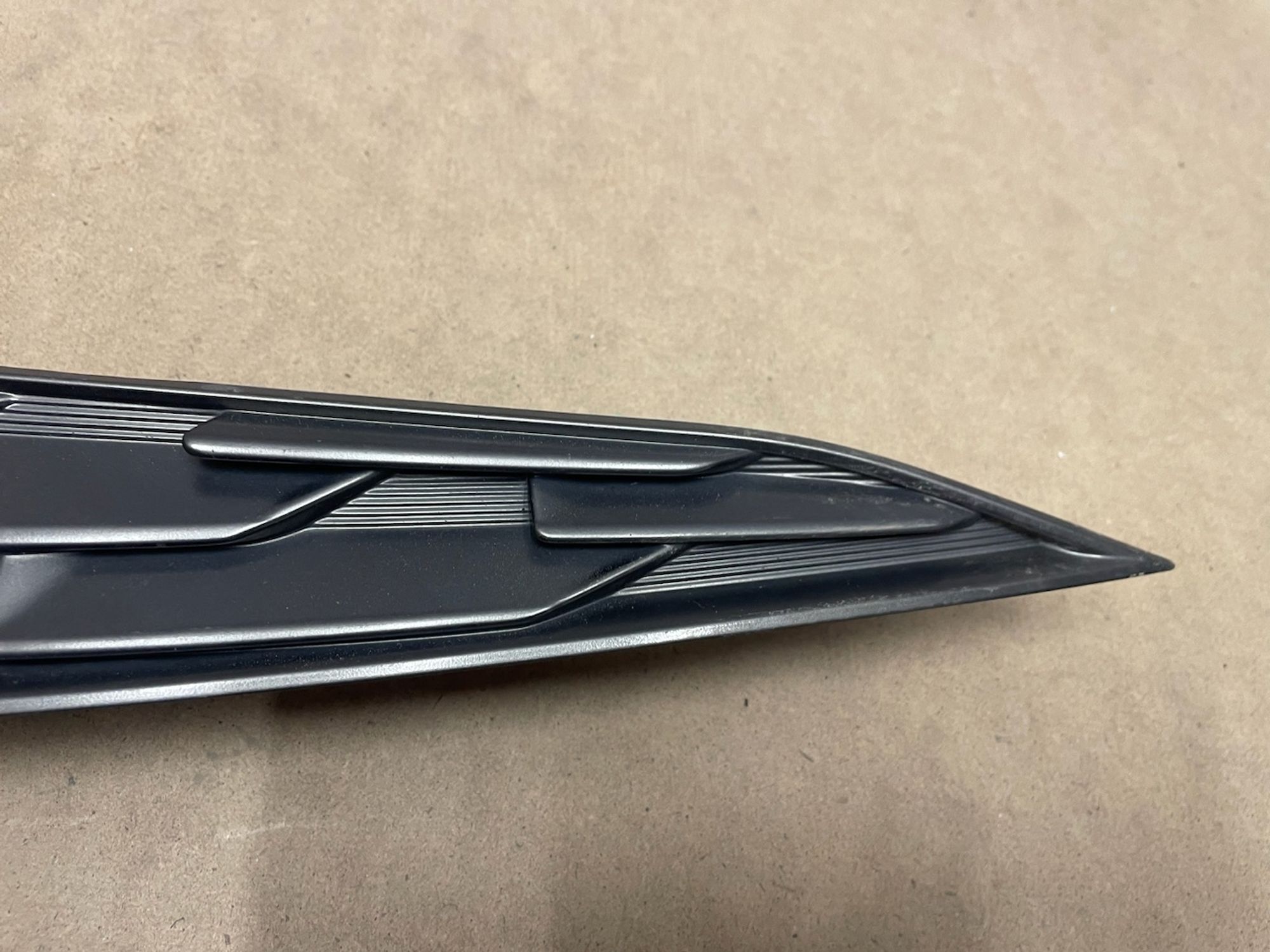 https://gcs.partsauto.market/rn-stockpro.appspot.com/thmbs/userImages/74b999aff9da8d5a09f9ff26dc196135/part/5c828945-7b20-47a5-beef-cbbf9f3ffebe_1733052583873.jpg