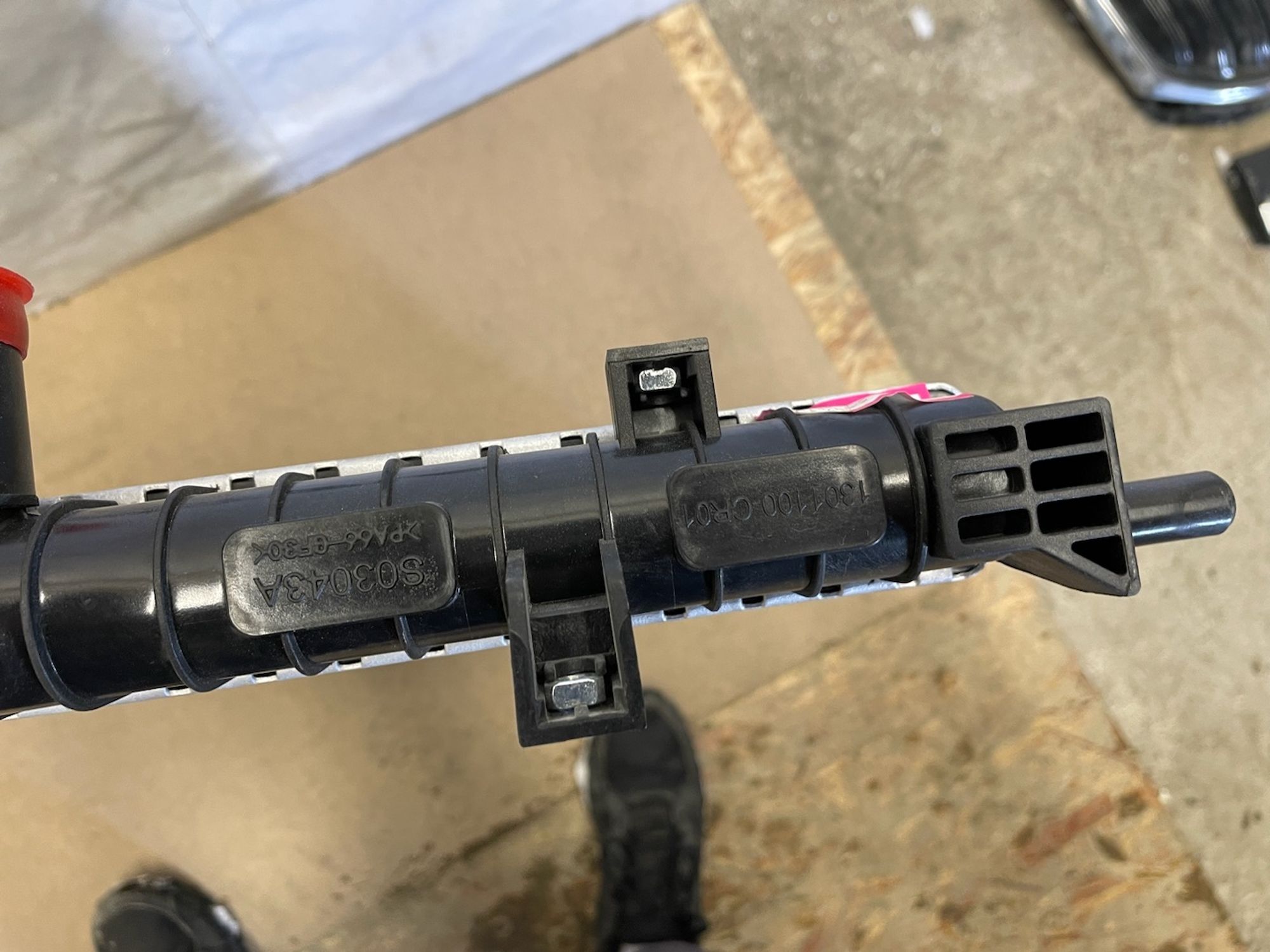 https://gcs.partsauto.market/rn-stockpro.appspot.com/thmbs/userImages/74b999aff9da8d5a09f9ff26dc196135/part/5d9e1b7b-1c73-47ba-a10a-8243e61ca154_1740654419879.jpg