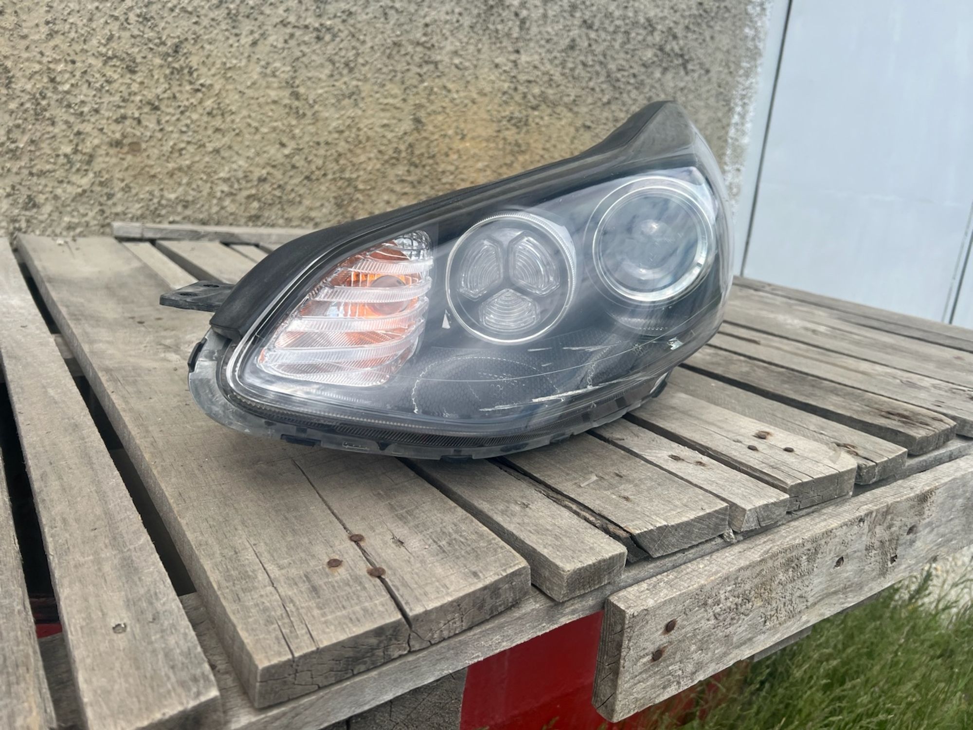https://gcs.partsauto.market/rn-stockpro.appspot.com/thmbs/userImages/74b999aff9da8d5a09f9ff26dc196135/part/61e2f721-0cf3-4840-b20d-3b227d882d76_1748280355807.jpg
