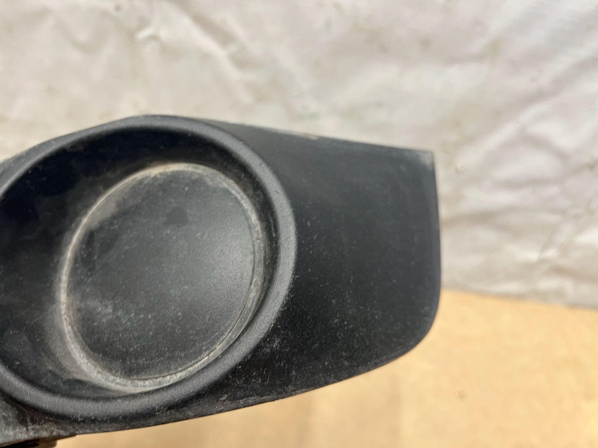 https://gcs.partsauto.market/rn-stockpro.appspot.com/thmbs/userImages/74b999aff9da8d5a09f9ff26dc196135/part/623a87b7-da7f-48c1-8359-3d628a1c46a9_1744302035175.jpg