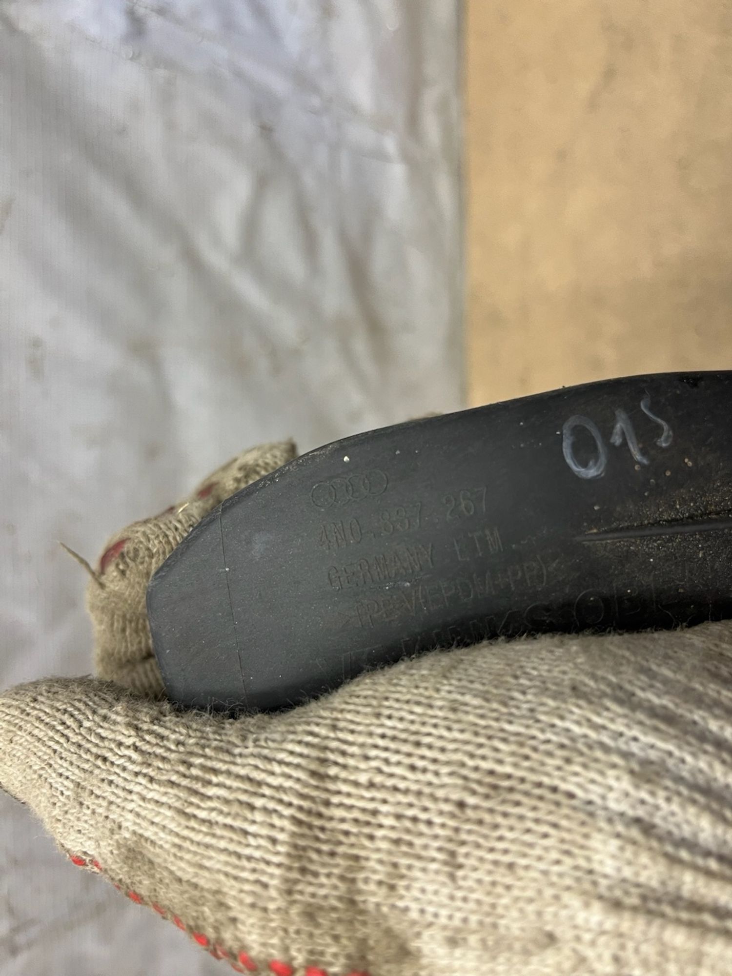 https://gcs.partsauto.market/rn-stockpro.appspot.com/thmbs/userImages/74b999aff9da8d5a09f9ff26dc196135/part/641c02f1-410a-4094-9b89-9f79a9c61d12_1745577539360.jpg