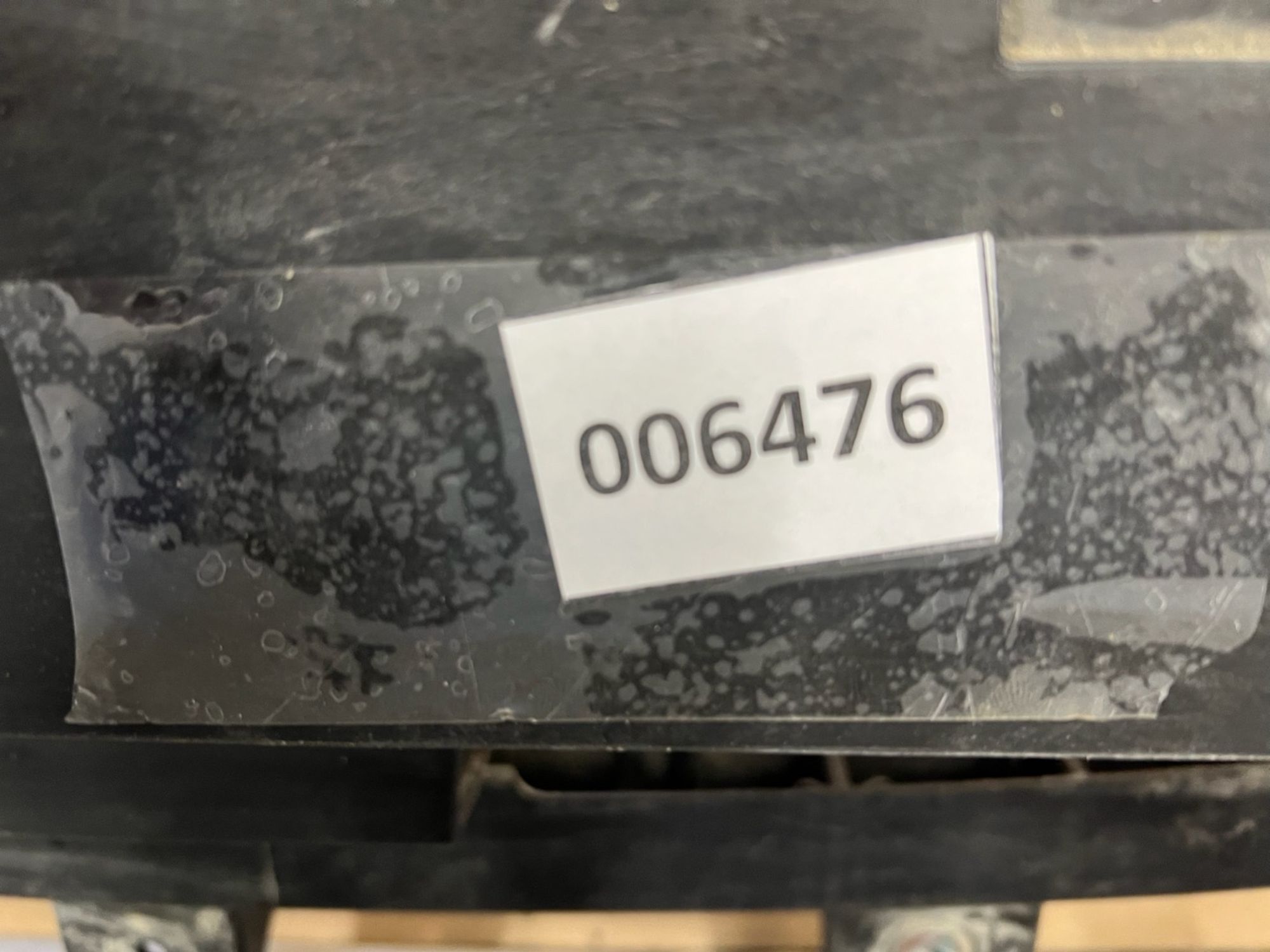 https://gcs.partsauto.market/rn-stockpro.appspot.com/thmbs/userImages/74b999aff9da8d5a09f9ff26dc196135/part/648c2d30-d072-4c1f-8365-617ef0454587_1743701802466.jpg