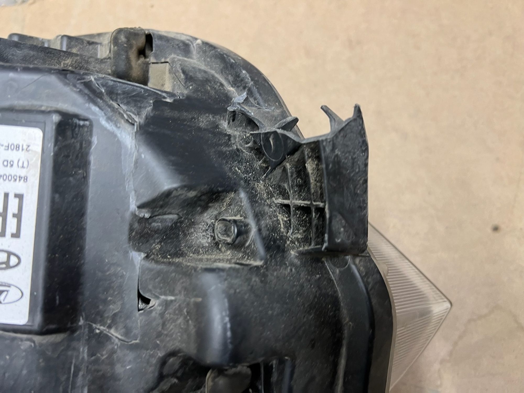 https://gcs.partsauto.market/rn-stockpro.appspot.com/thmbs/userImages/74b999aff9da8d5a09f9ff26dc196135/part/65ef3d53-dd55-4d08-850b-3e40c15e818b_1735301870397.jpg