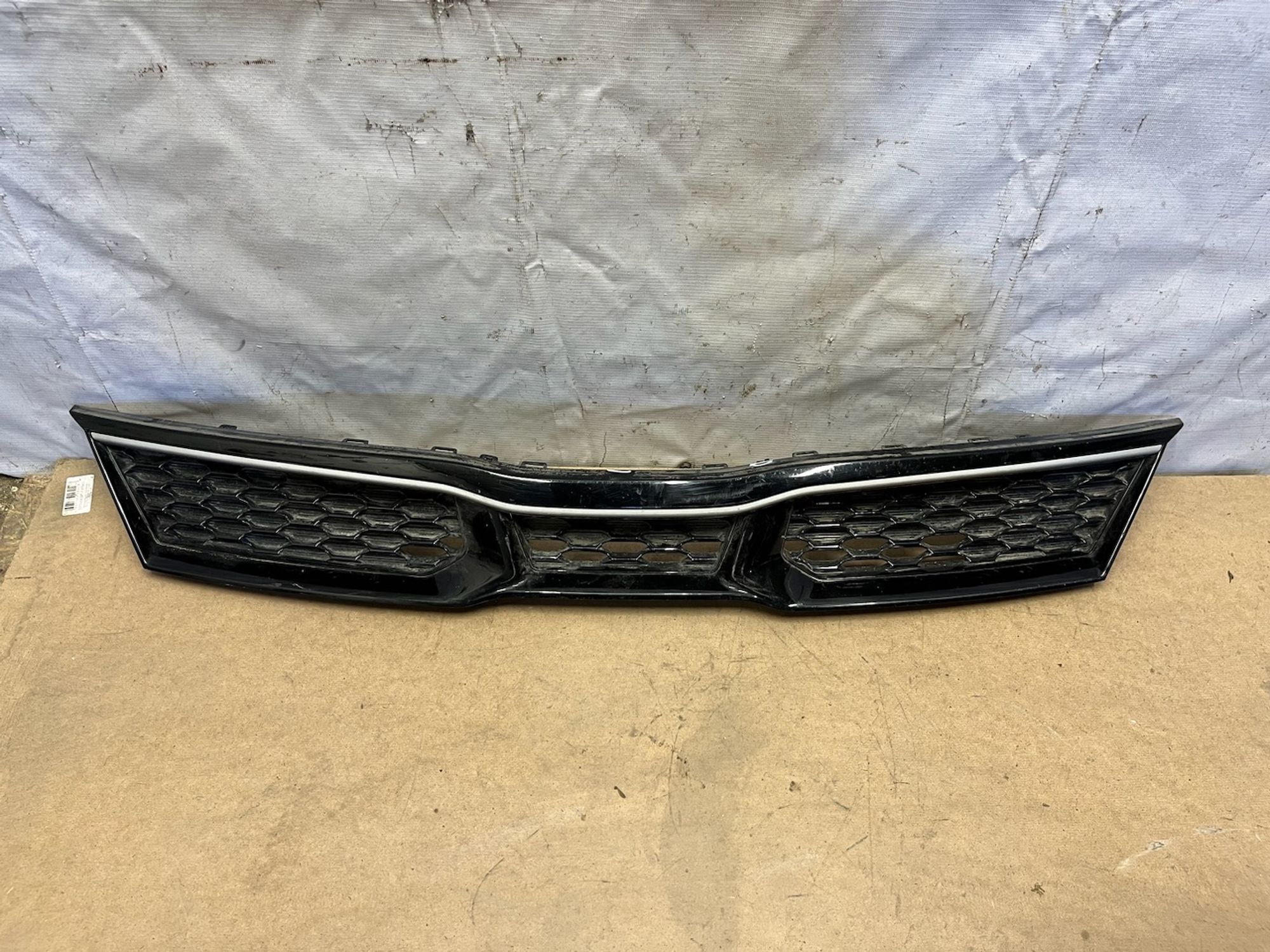 https://gcs.partsauto.market/rn-stockpro.appspot.com/thmbs/userImages/74b999aff9da8d5a09f9ff26dc196135/part/66bc90f9-a818-465a-be5e-ee319f03c0e3_1747914964281.jpg