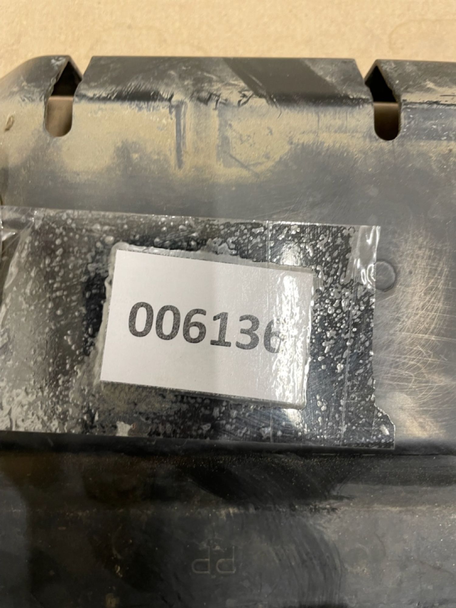 https://gcs.partsauto.market/rn-stockpro.appspot.com/thmbs/userImages/74b999aff9da8d5a09f9ff26dc196135/part/66bcdd32-2588-4cdc-98b5-70247bf255d7_1738240868016.jpg