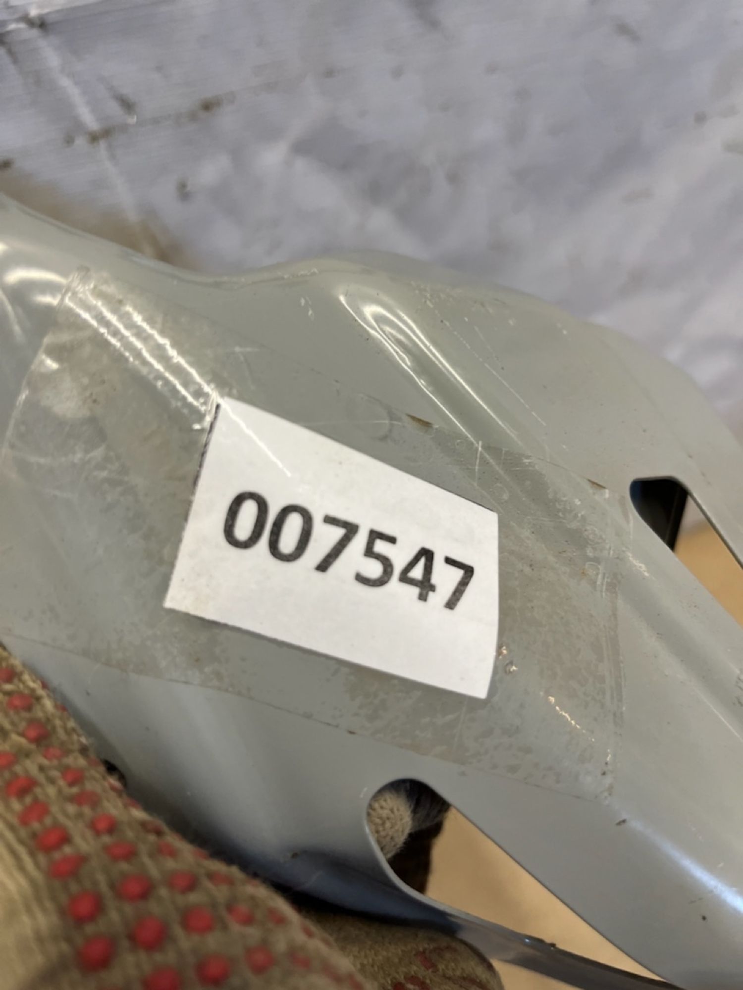 https://gcs.partsauto.market/rn-stockpro.appspot.com/thmbs/userImages/74b999aff9da8d5a09f9ff26dc196135/part/68160e1a-5622-4256-84d5-24e8785b64be_1750332408395.jpg
