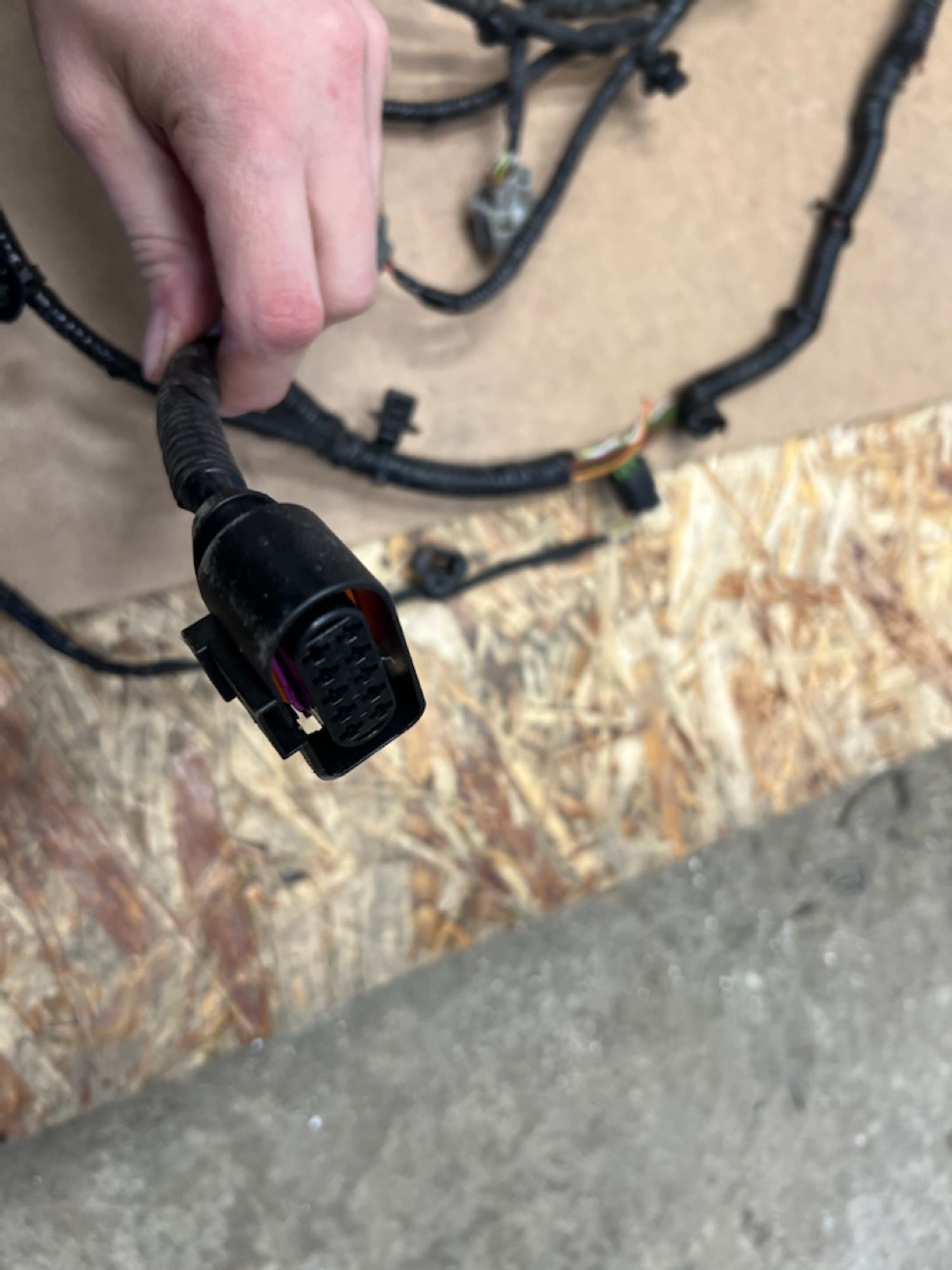 https://gcs.partsauto.market/rn-stockpro.appspot.com/thmbs/userImages/74b999aff9da8d5a09f9ff26dc196135/part/6d9c360f-a22f-4d38-b5da-4de38804e947_1741609353284.jpg