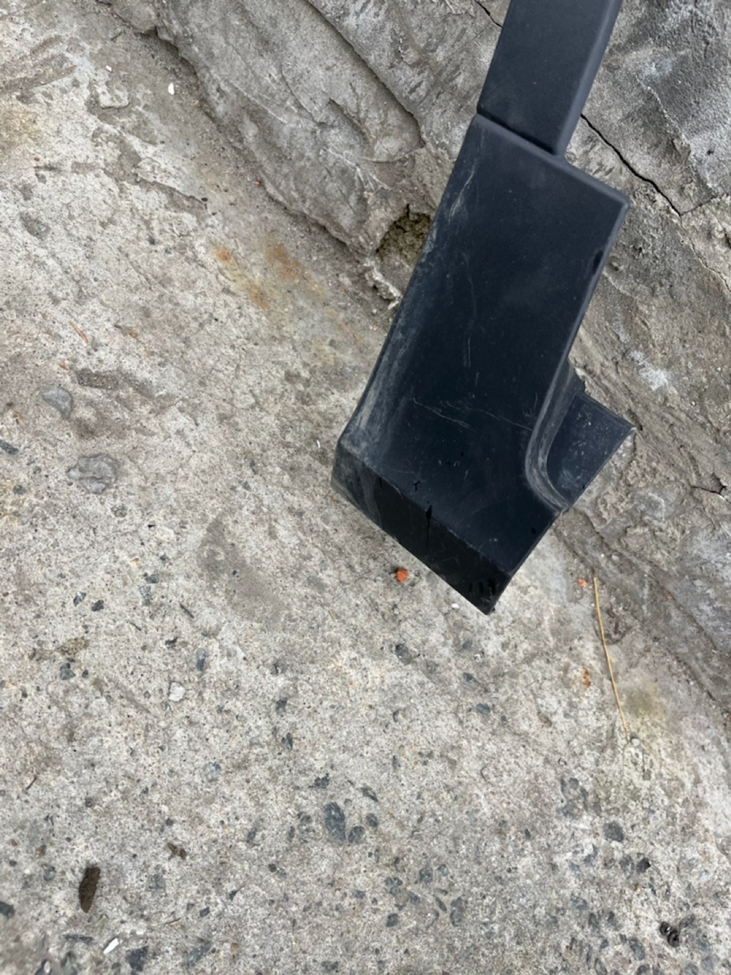 https://gcs.partsauto.market/rn-stockpro.appspot.com/thmbs/userImages/74b999aff9da8d5a09f9ff26dc196135/part/7077cd03-67b2-4b49-b86f-86b5ed5d9ae1_1747217737449.jpg