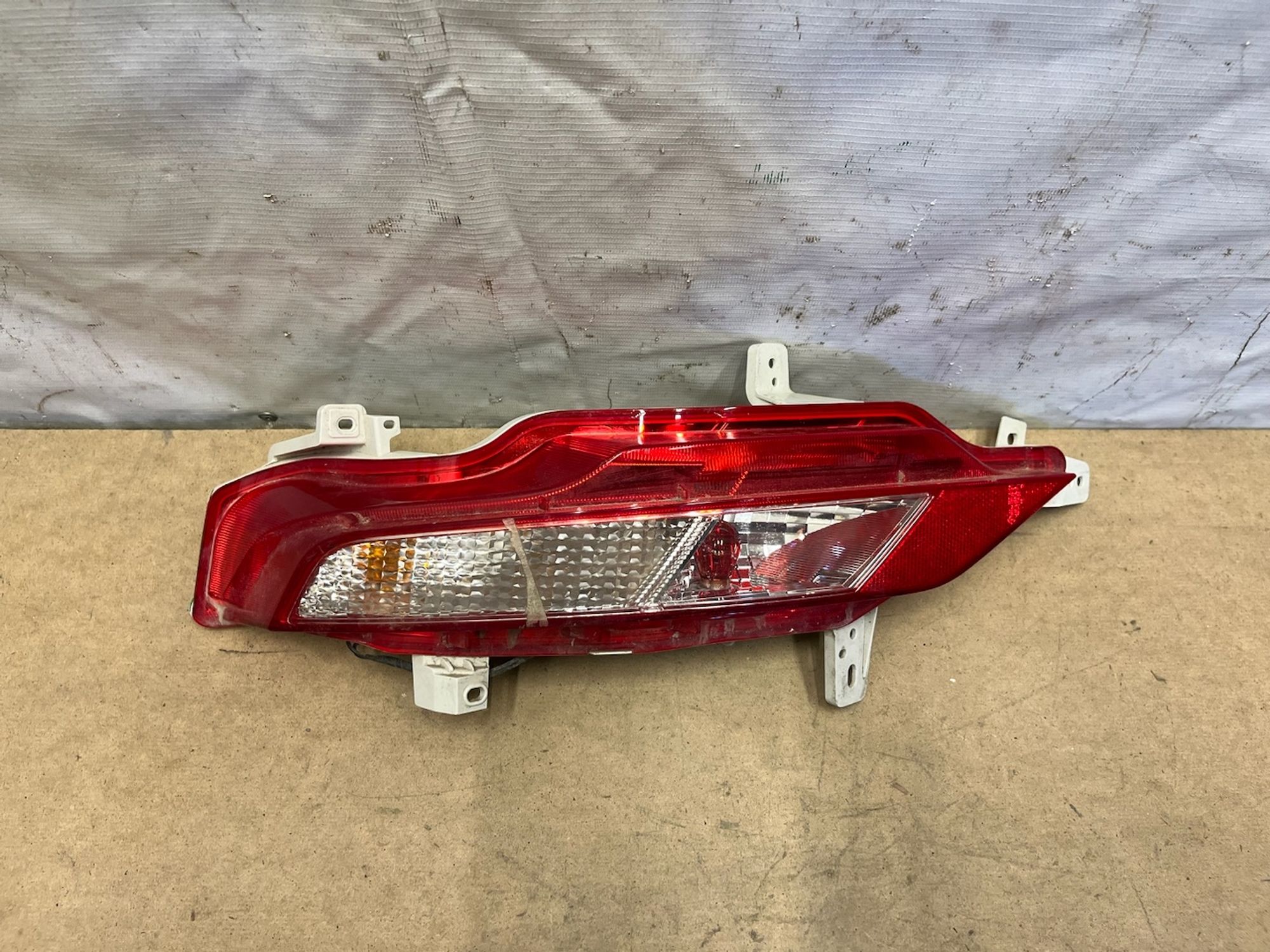 https://gcs.partsauto.market/rn-stockpro.appspot.com/thmbs/userImages/74b999aff9da8d5a09f9ff26dc196135/part/71e71d7a-1ab3-4572-87e0-d66984155784_1747917398487.jpg