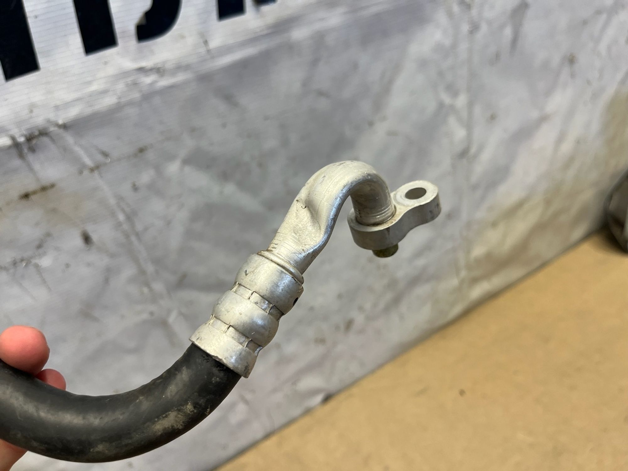 https://gcs.partsauto.market/rn-stockpro.appspot.com/thmbs/userImages/74b999aff9da8d5a09f9ff26dc196135/part/7314faae-e14a-47da-b3de-bd7e4c70ae47_1750403293072.jpg