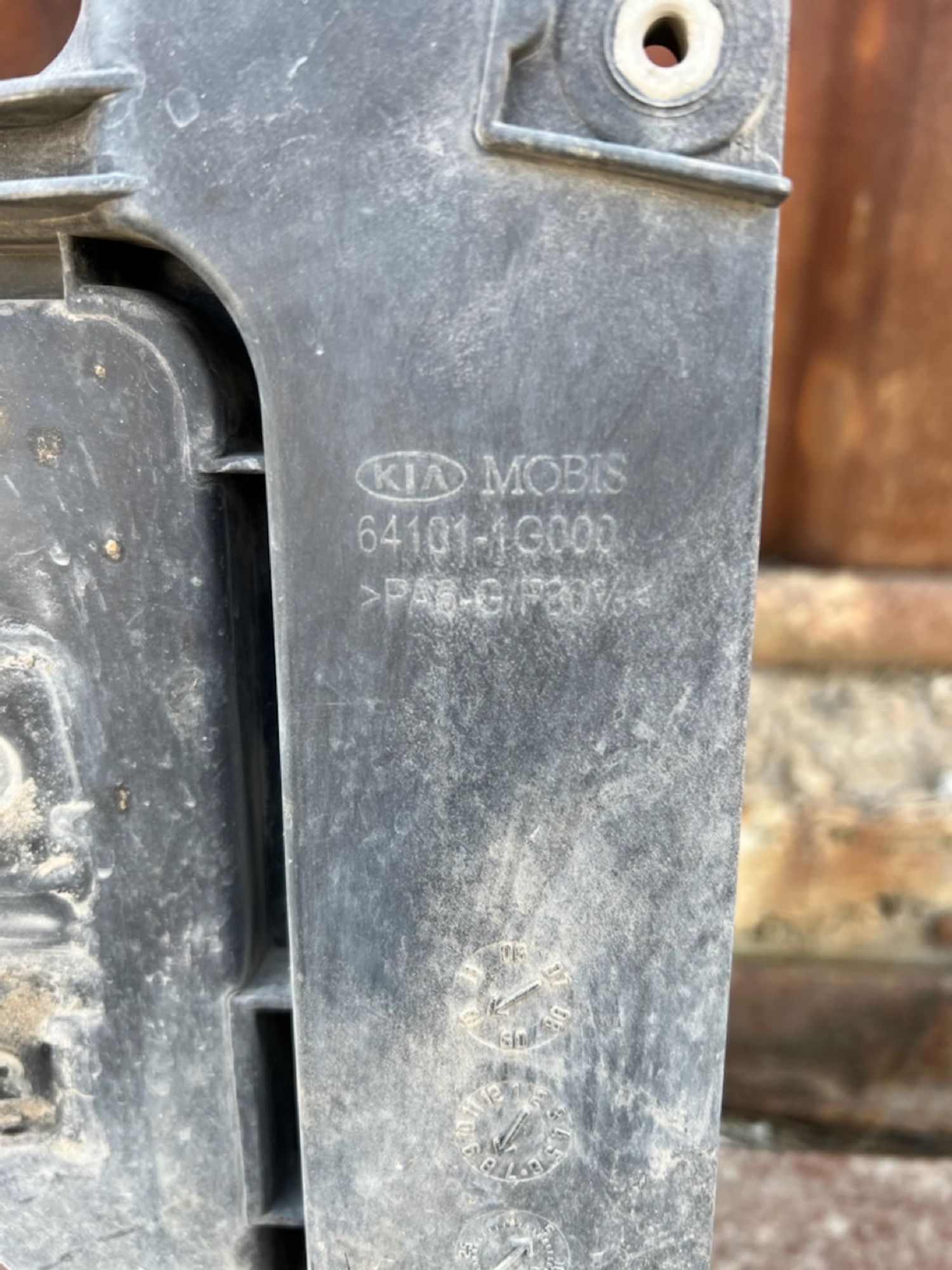https://gcs.partsauto.market/rn-stockpro.appspot.com/thmbs/userImages/74b999aff9da8d5a09f9ff26dc196135/part/749f7c95-04ea-47c7-b7bf-d159da67d110_1743934058228.jpg