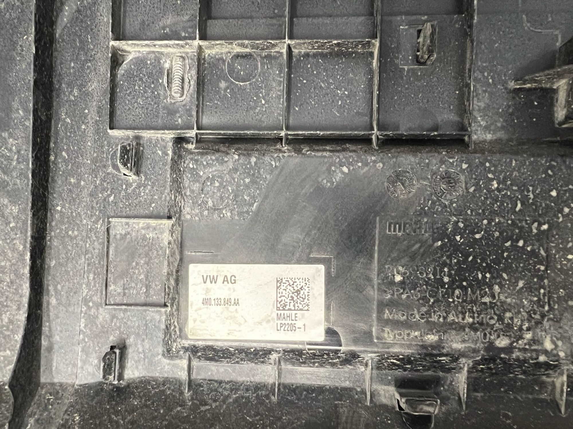 https://gcs.partsauto.market/rn-stockpro.appspot.com/thmbs/userImages/74b999aff9da8d5a09f9ff26dc196135/part/74d3409b-a85c-4ee2-905c-9710859dfa3f_1748971475889.jpg