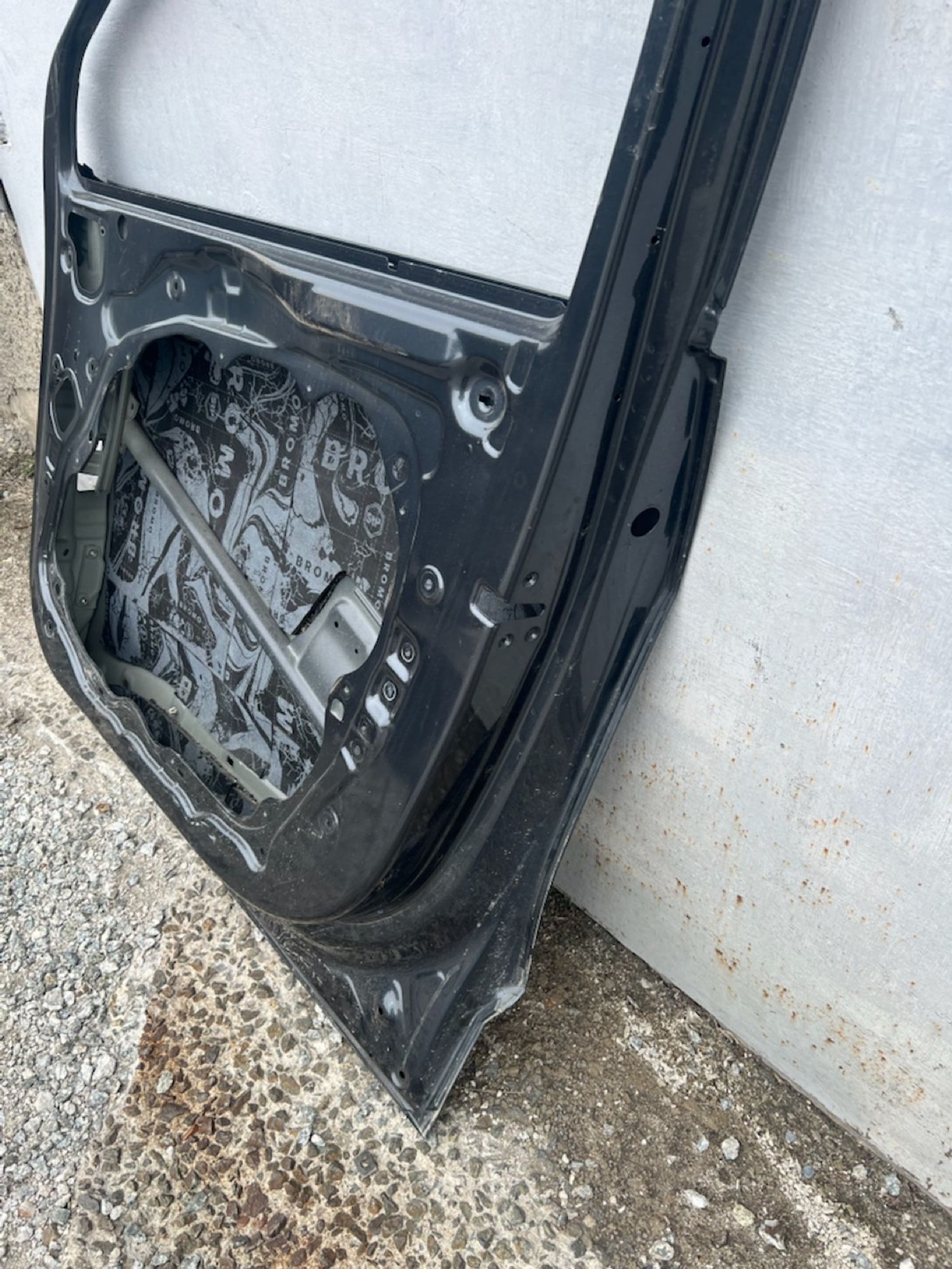 https://gcs.partsauto.market/rn-stockpro.appspot.com/thmbs/userImages/74b999aff9da8d5a09f9ff26dc196135/part/760b0092-9698-481a-bd94-22d18292212d_1744823389599.jpg