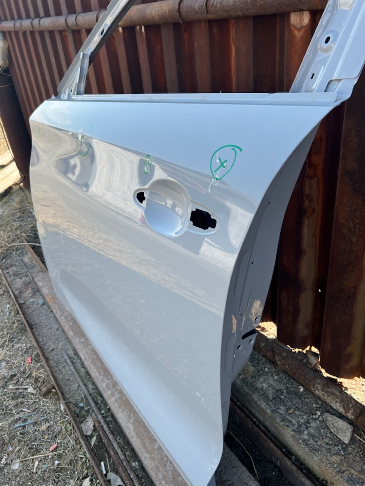https://gcs.partsauto.market/rn-stockpro.appspot.com/thmbs/userImages/74b999aff9da8d5a09f9ff26dc196135/part/7765c5f0-4845-4721-b28e-ec67501abce7_1744044447846.jpg