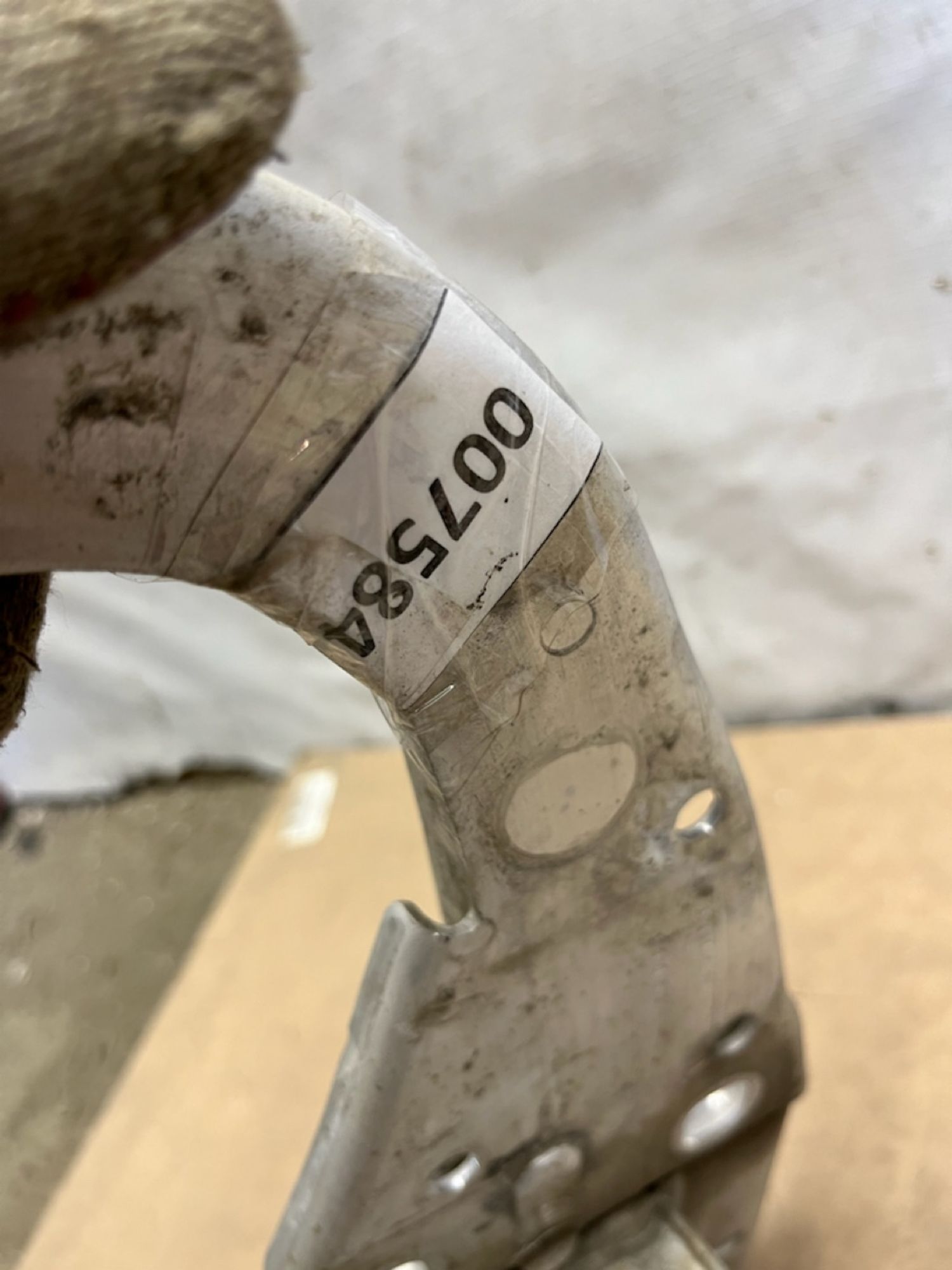 https://gcs.partsauto.market/rn-stockpro.appspot.com/thmbs/userImages/74b999aff9da8d5a09f9ff26dc196135/part/779c3d47-ccf8-4db0-94ce-f18e916ee371_1750326084520.jpg