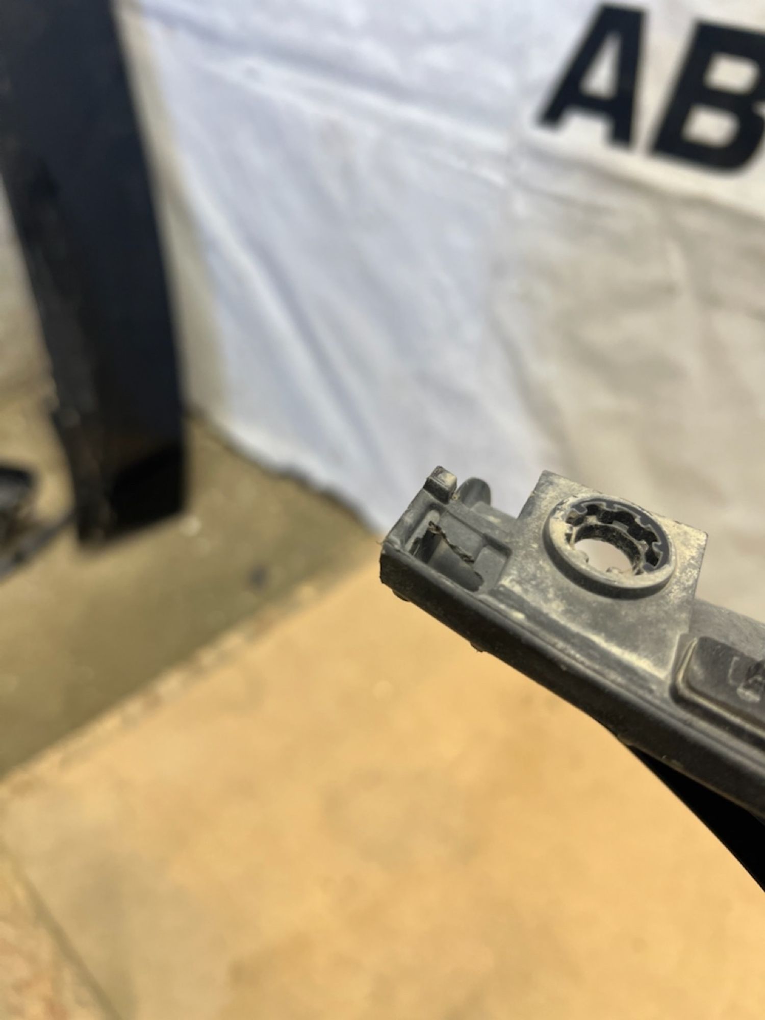https://gcs.partsauto.market/rn-stockpro.appspot.com/thmbs/userImages/74b999aff9da8d5a09f9ff26dc196135/part/7848727f-3205-4af6-a3e6-61c1e734625c_1745687141346.jpg