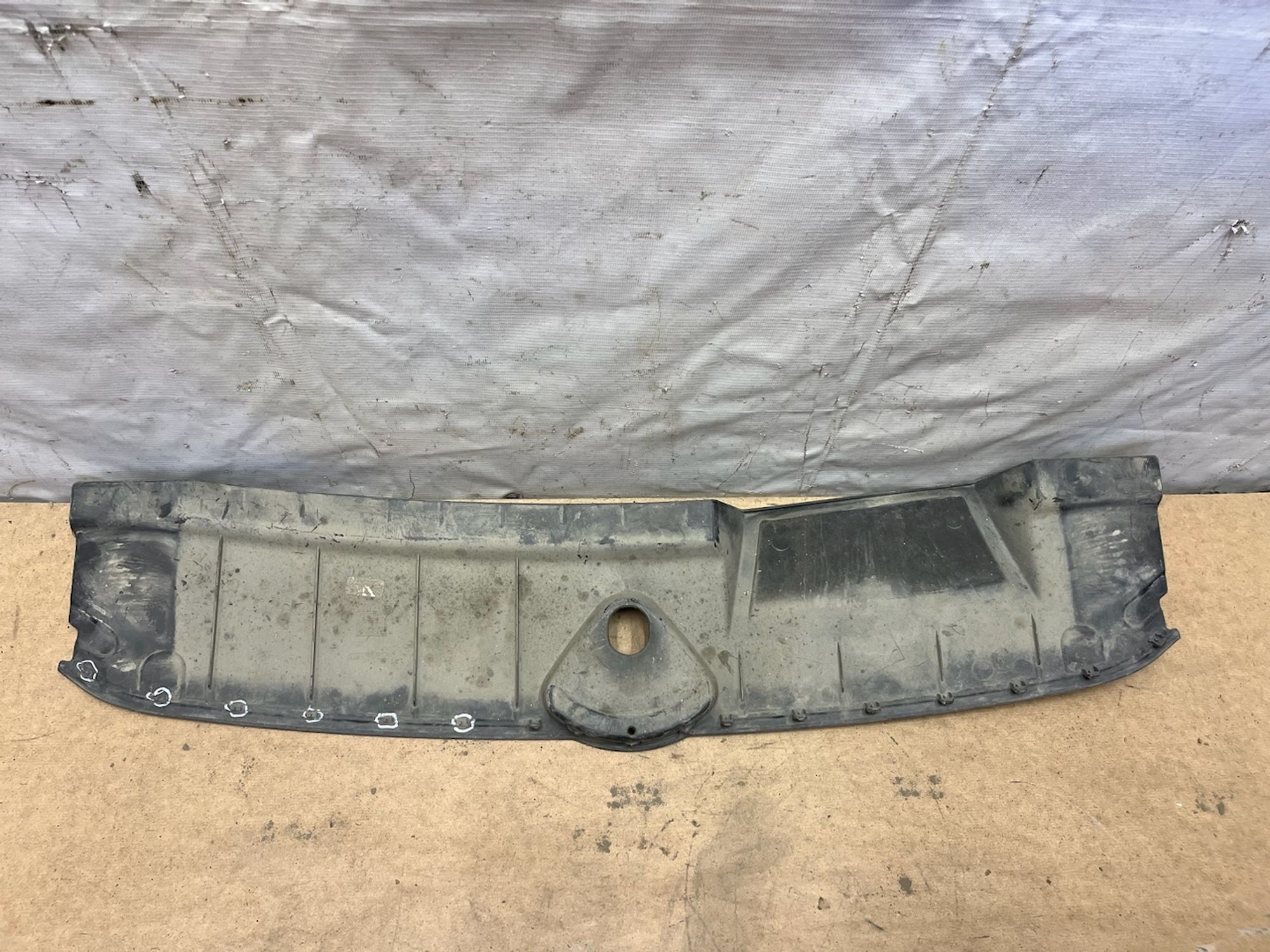 https://gcs.partsauto.market/rn-stockpro.appspot.com/thmbs/userImages/74b999aff9da8d5a09f9ff26dc196135/part/78c418e4-e512-411a-885e-dbf90599c959_1746013678596.jpg