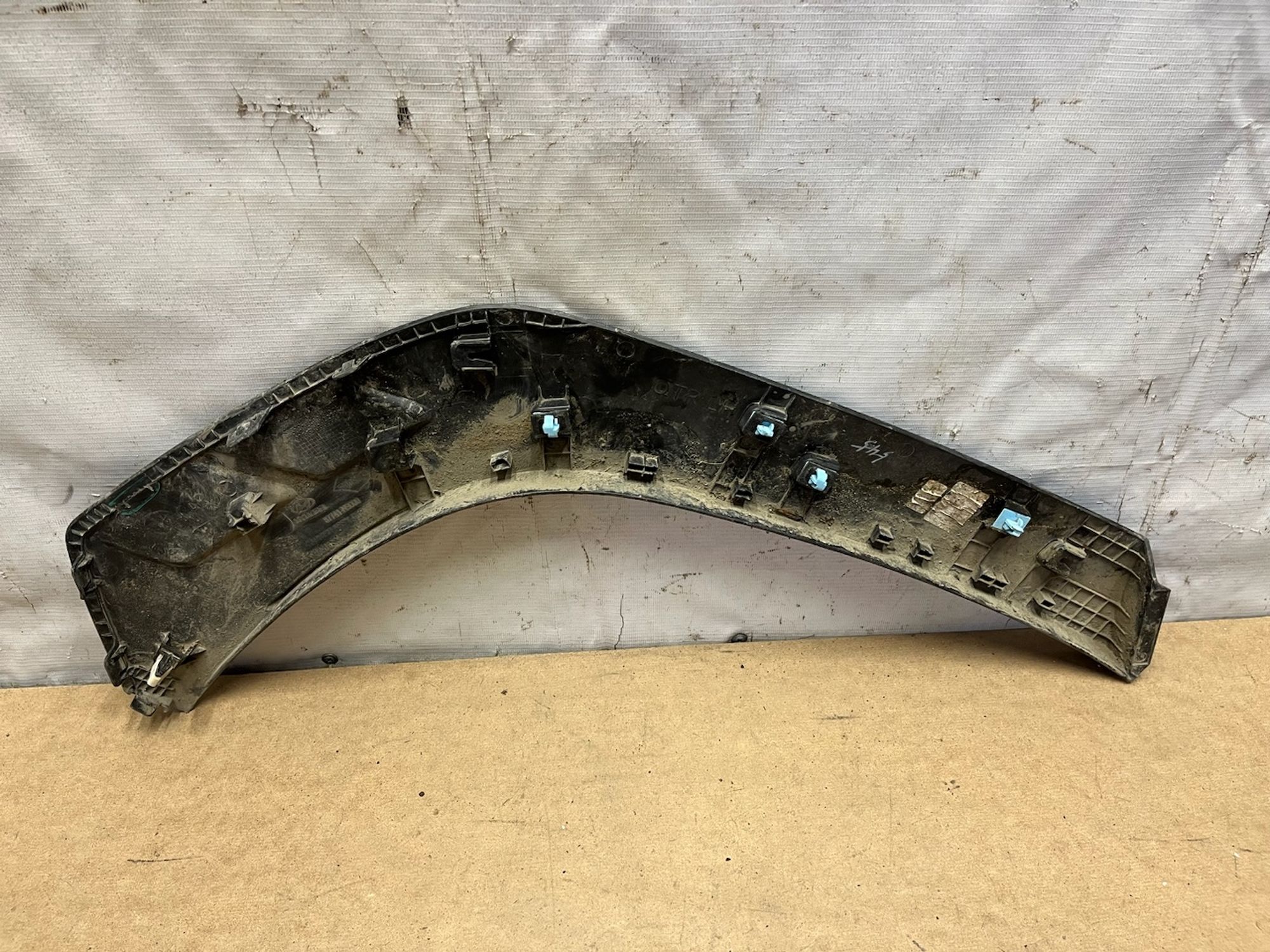https://gcs.partsauto.market/rn-stockpro.appspot.com/thmbs/userImages/74b999aff9da8d5a09f9ff26dc196135/part/7cbed8b2-a7d8-40d2-a764-b68216d0ca55_1747052989116.jpg