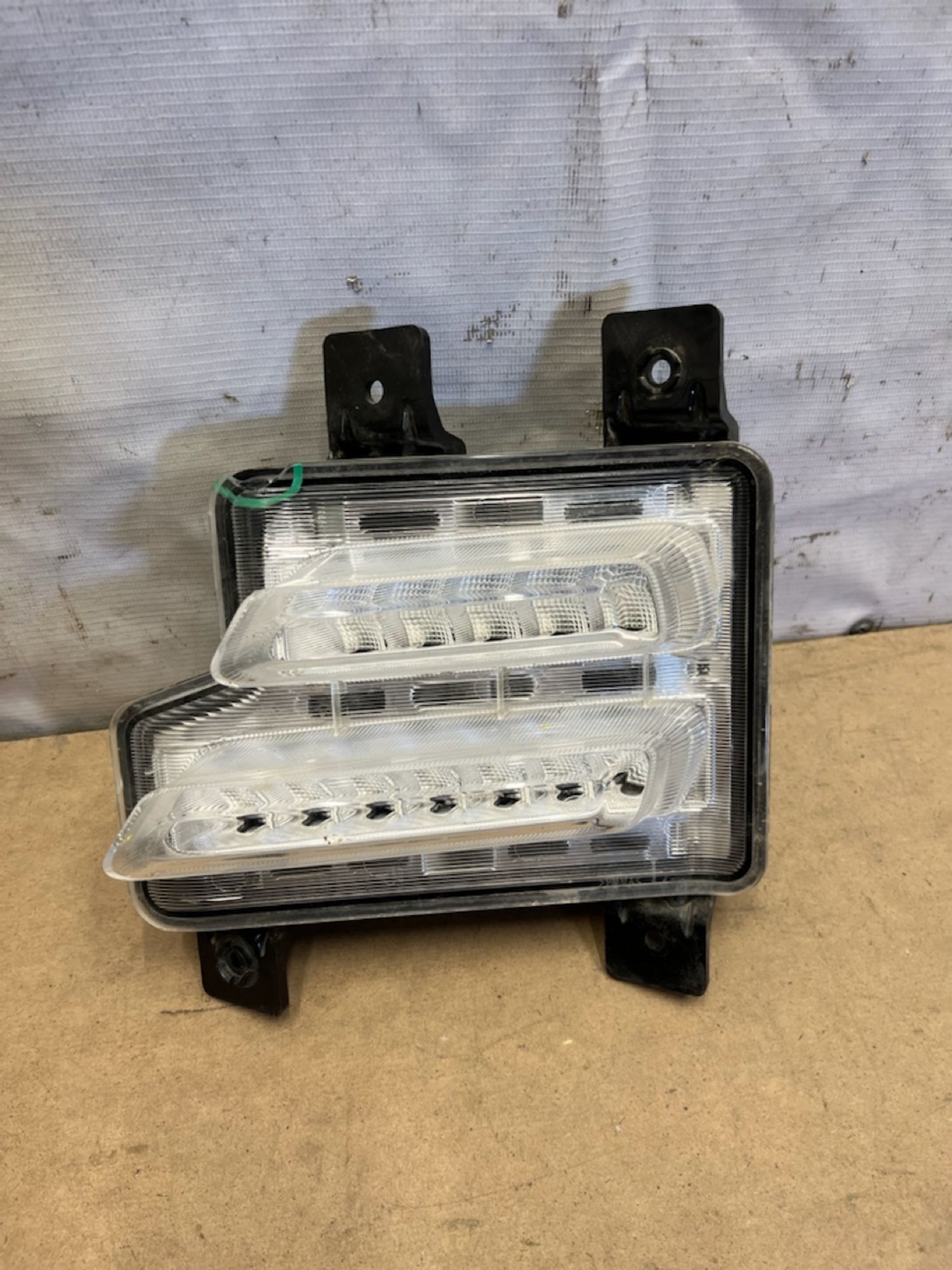 https://gcs.partsauto.market/rn-stockpro.appspot.com/thmbs/userImages/74b999aff9da8d5a09f9ff26dc196135/part/7cc953e8-53d5-499e-9b44-4c324bb16bbd_1750331705455.jpg