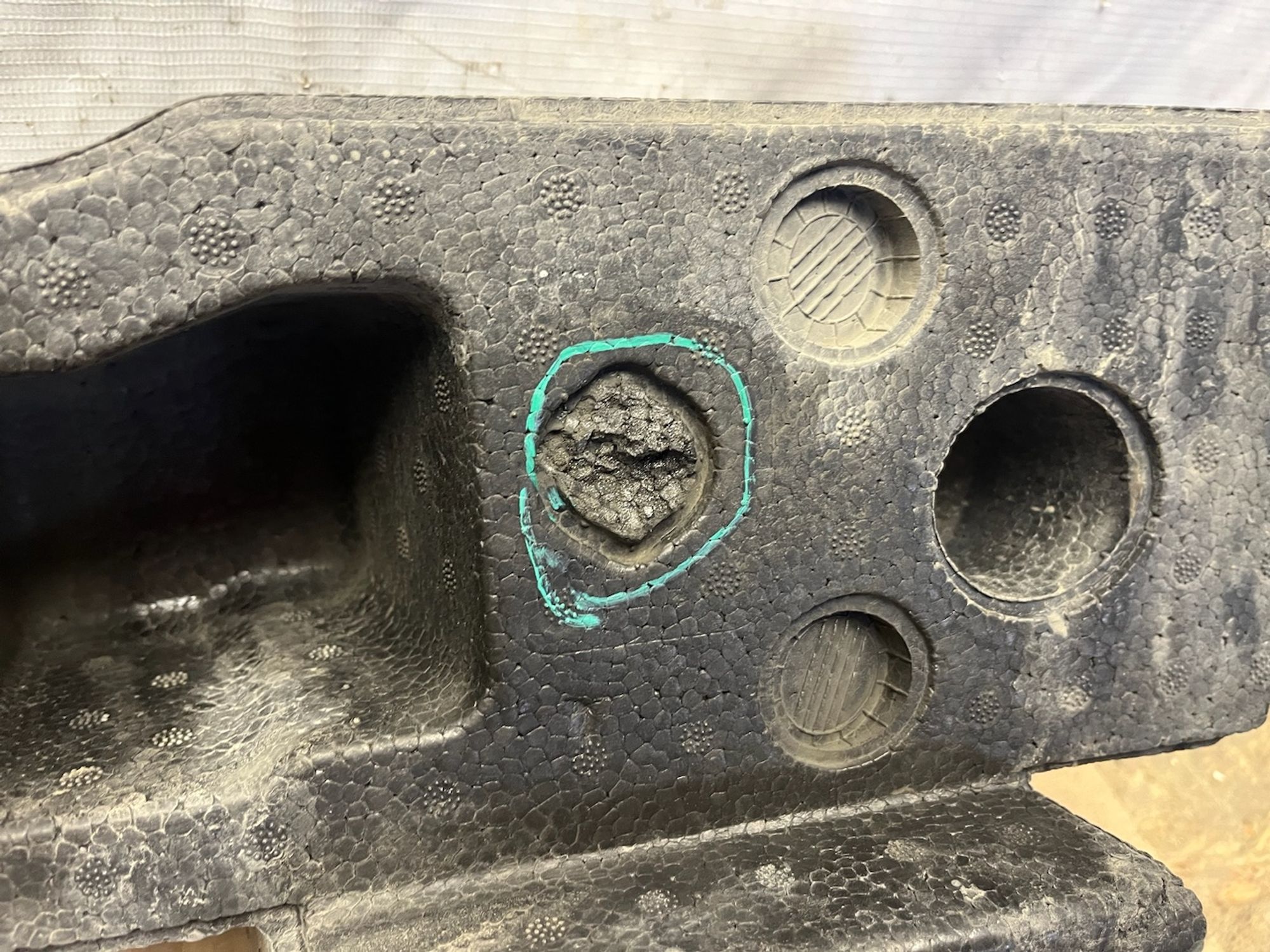 https://gcs.partsauto.market/rn-stockpro.appspot.com/thmbs/userImages/74b999aff9da8d5a09f9ff26dc196135/part/7cf09200-7130-43ec-9192-6b2892abc9e0_1747052856851.jpg
