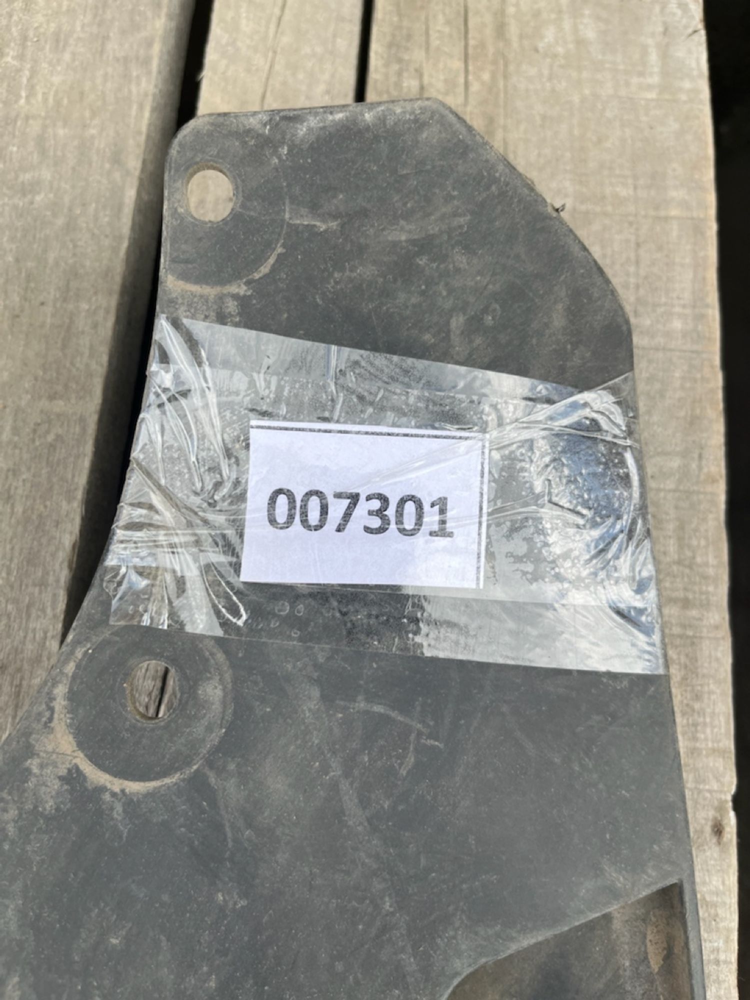 https://gcs.partsauto.market/rn-stockpro.appspot.com/thmbs/userImages/74b999aff9da8d5a09f9ff26dc196135/part/7d34de2c-969c-4b2d-be73-522048cab44e_1748090067150.jpg