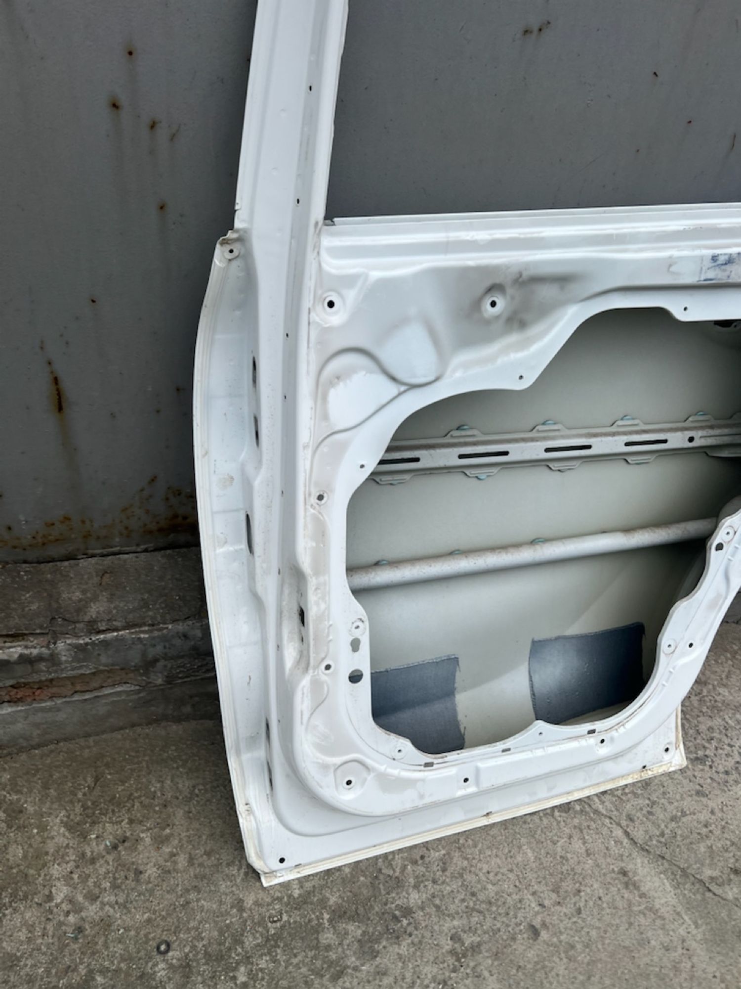 https://gcs.partsauto.market/rn-stockpro.appspot.com/thmbs/userImages/74b999aff9da8d5a09f9ff26dc196135/part/7e8db995-2a11-4bbe-82d0-2a97e3010673_1747672155824.jpg