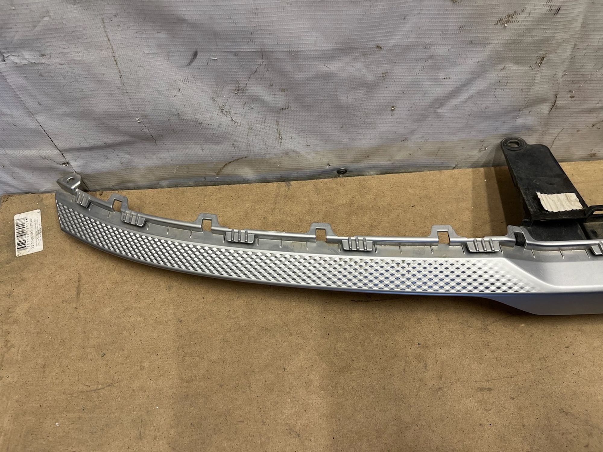 https://gcs.partsauto.market/rn-stockpro.appspot.com/thmbs/userImages/74b999aff9da8d5a09f9ff26dc196135/part/821dc484-35e8-4caf-baed-891093e84625_1747915304668.jpg