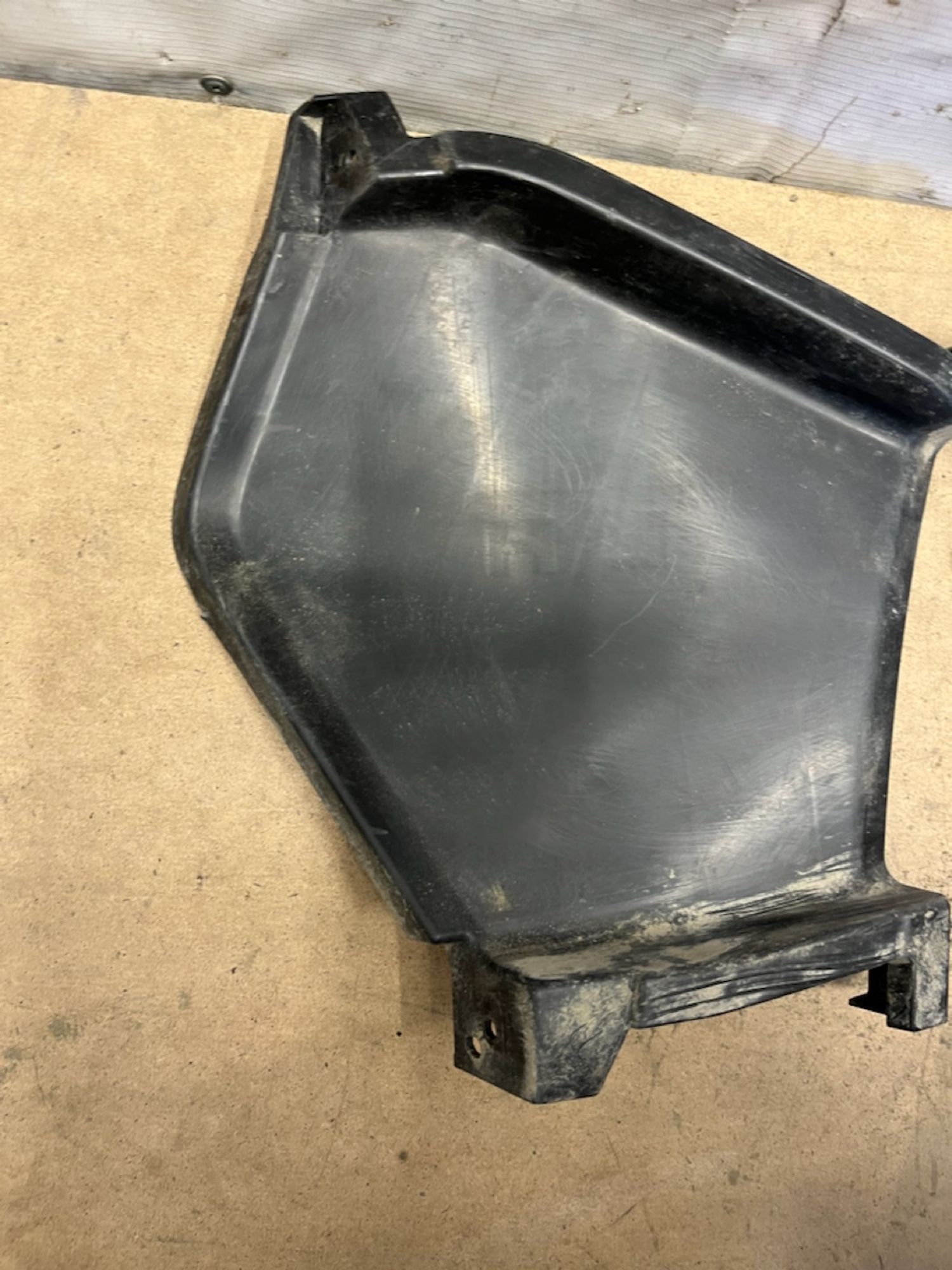 https://gcs.partsauto.market/rn-stockpro.appspot.com/thmbs/userImages/74b999aff9da8d5a09f9ff26dc196135/part/8359e136-0248-4bbb-9c7d-3dbbf2da12da_1747992620982.jpg