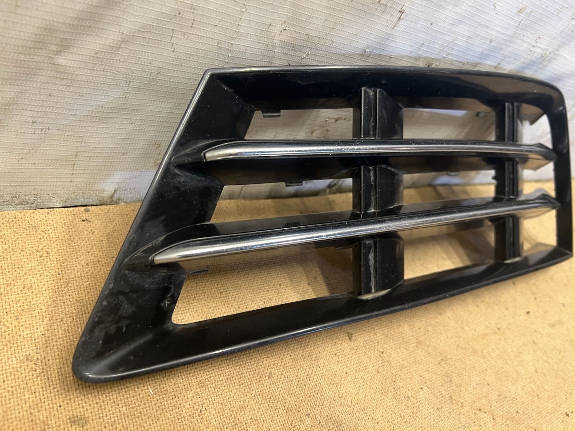 https://gcs.partsauto.market/rn-stockpro.appspot.com/thmbs/userImages/74b999aff9da8d5a09f9ff26dc196135/part/8564e809-88c0-477d-bb0d-4ca4686da66d_1744910743670.jpg