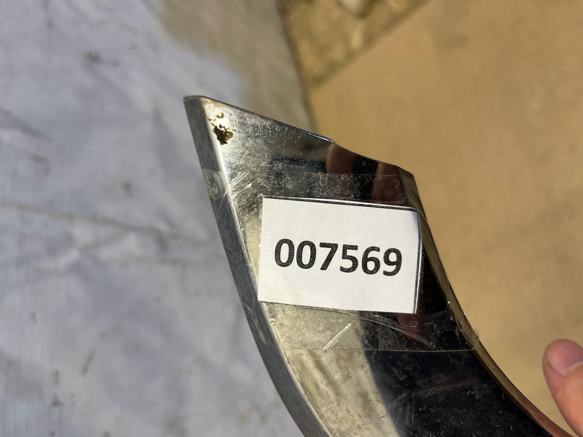 https://gcs.partsauto.market/rn-stockpro.appspot.com/thmbs/userImages/74b999aff9da8d5a09f9ff26dc196135/part/85bb2f55-8fd5-4fc0-8c4c-81ed889da29f_1750333377583.jpg