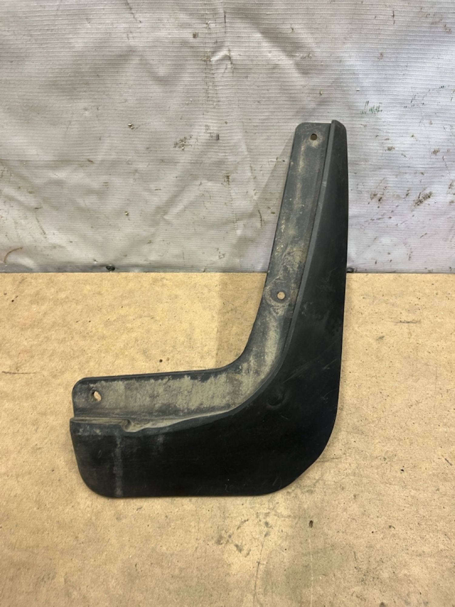 https://gcs.partsauto.market/rn-stockpro.appspot.com/thmbs/userImages/74b999aff9da8d5a09f9ff26dc196135/part/871529ed-fb55-4eda-b4f9-283a95f2ffe7_1747378843699.jpg