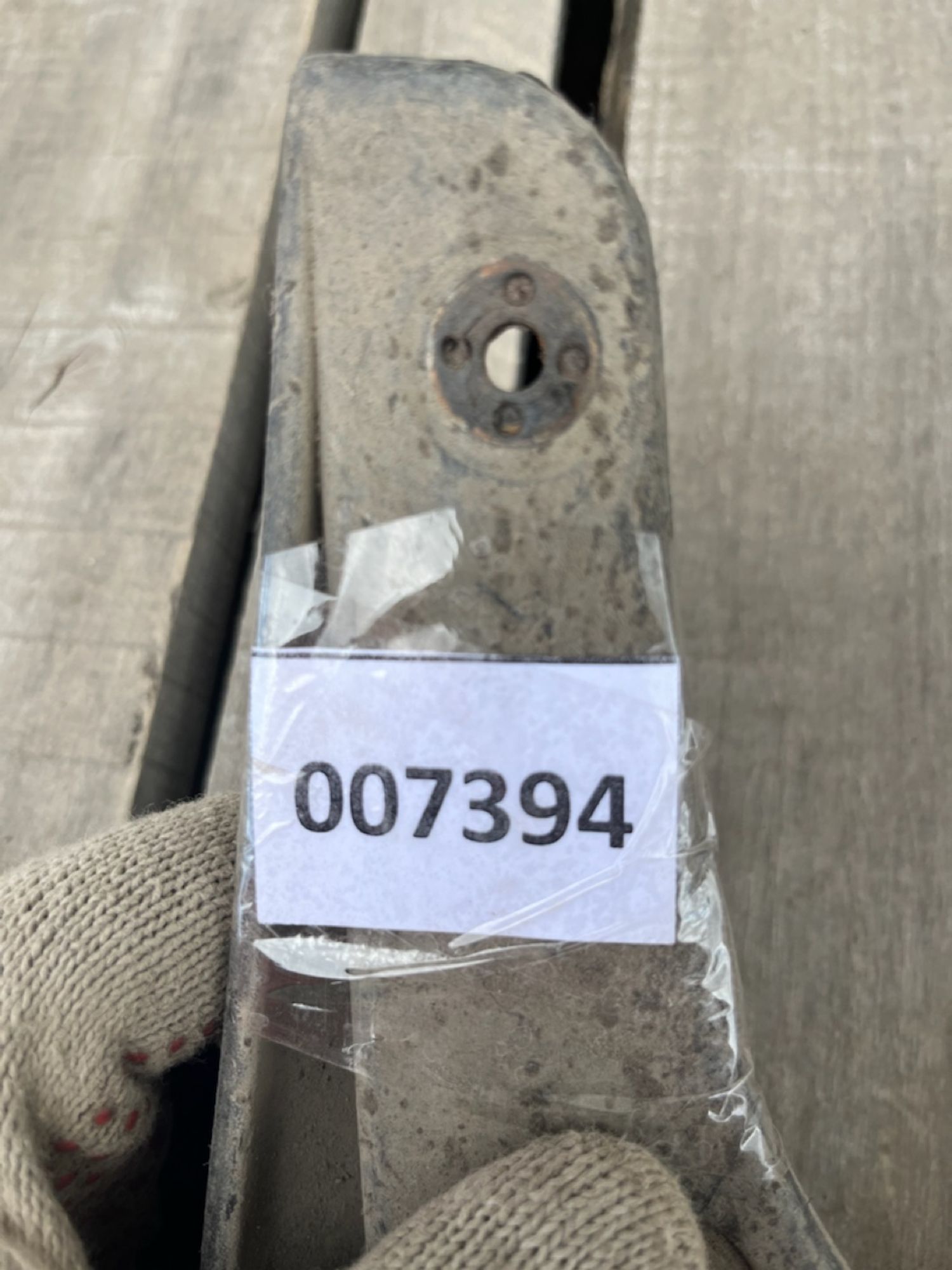 https://gcs.partsauto.market/rn-stockpro.appspot.com/thmbs/userImages/74b999aff9da8d5a09f9ff26dc196135/part/88ea105a-220b-4f93-b896-eca2bb9f719d_1748083108944.jpg