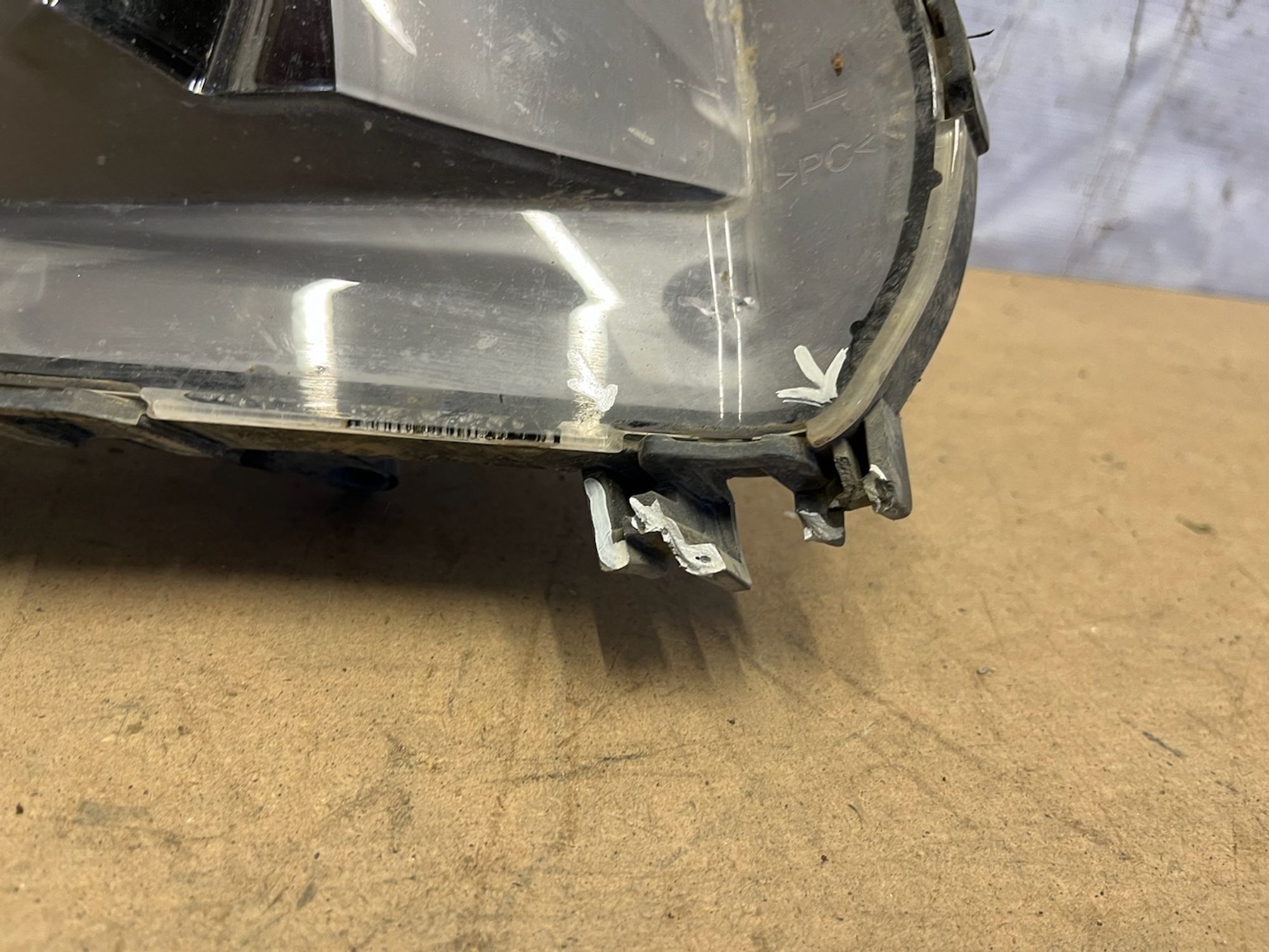 https://gcs.partsauto.market/rn-stockpro.appspot.com/thmbs/userImages/74b999aff9da8d5a09f9ff26dc196135/part/8d4cee72-3444-4353-9787-f9507d977513_1747915804458.jpg